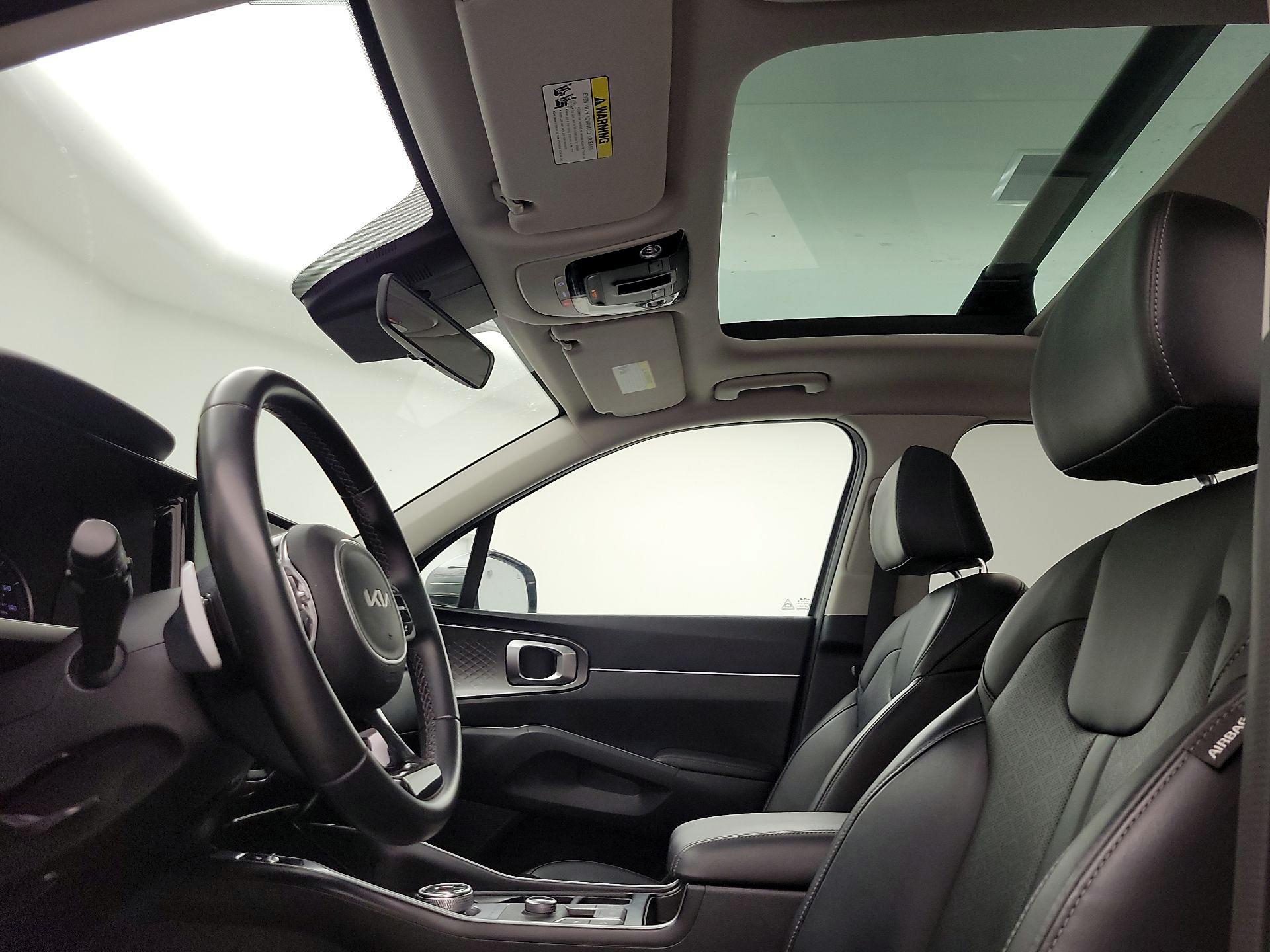 Thumbnail: 2022 Kia Sorento - 20