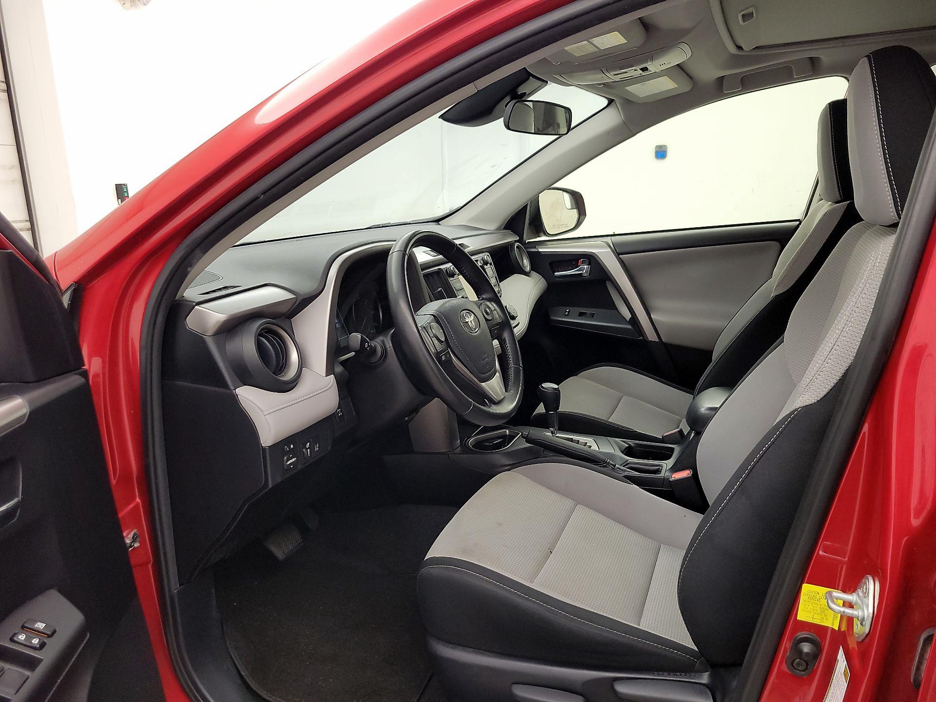 Thumbnail: 2017 Toyota RAV4 - 11