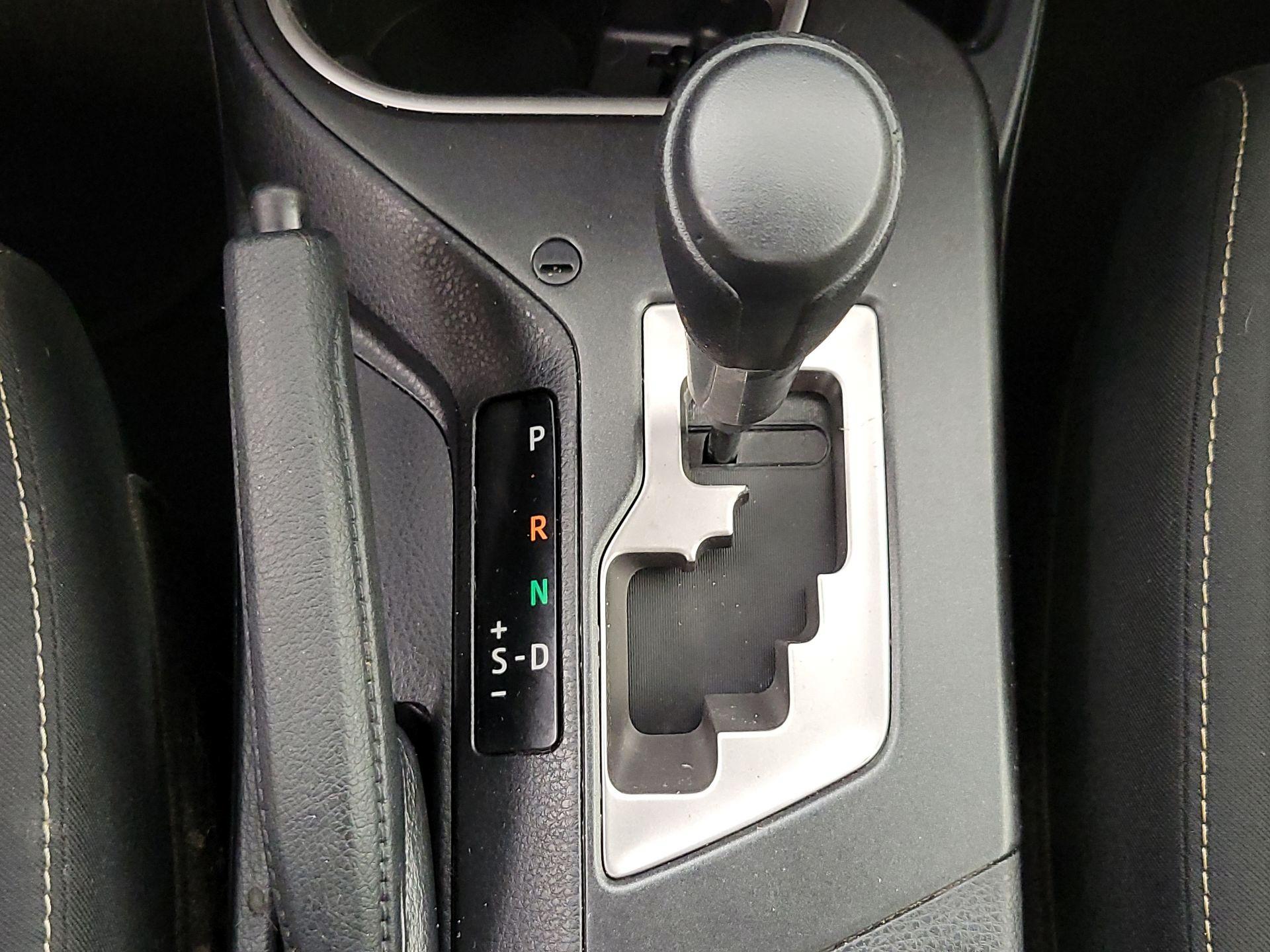 Thumbnail: 2017 Toyota RAV4 - 17