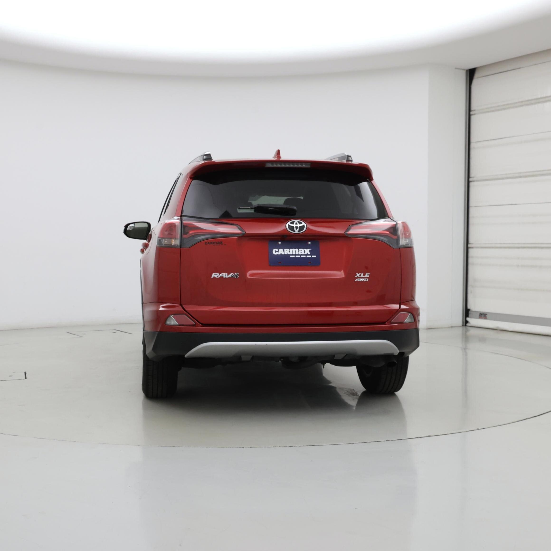 Thumbnail: 2017 Toyota RAV4 - 6