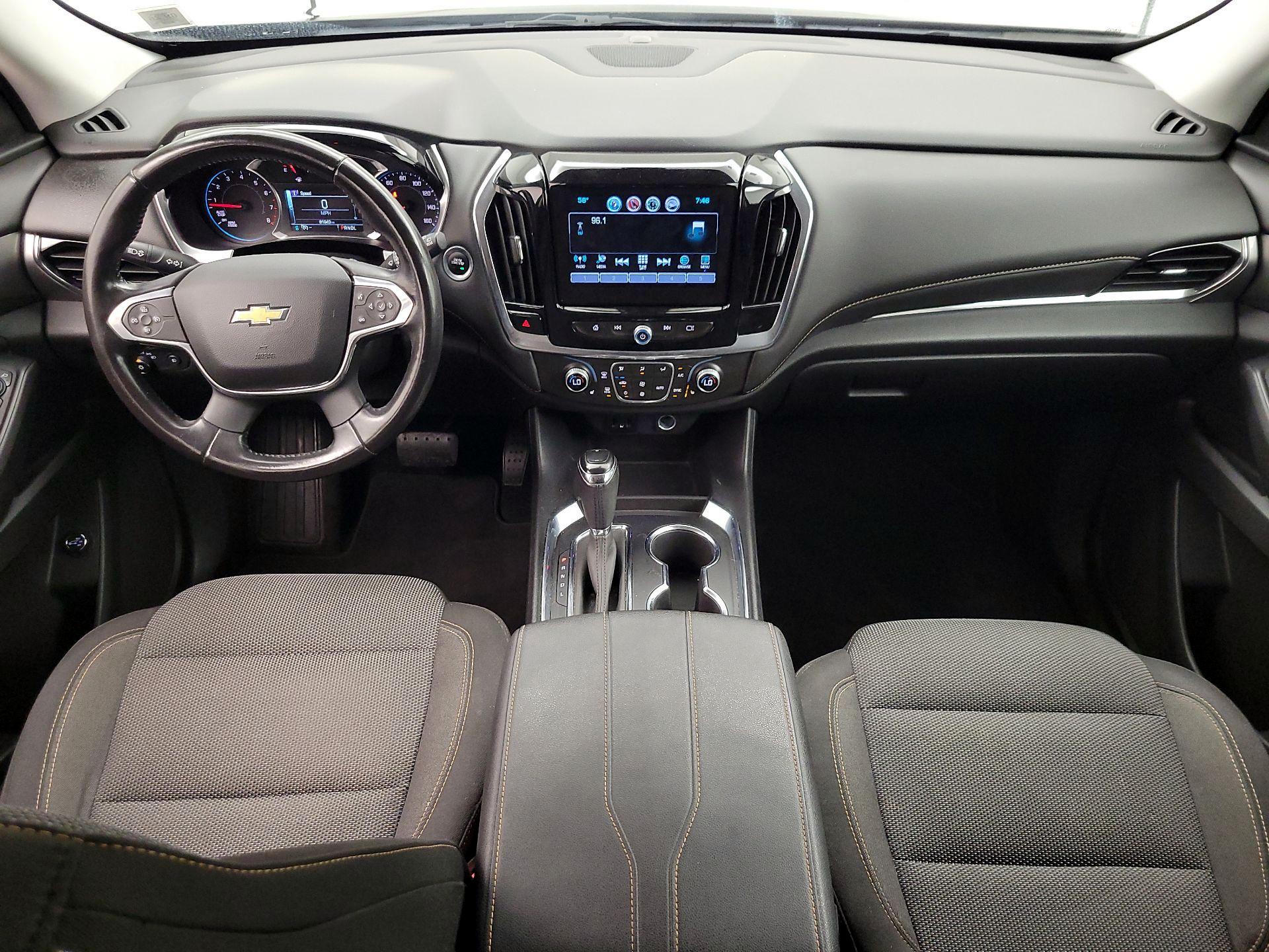 Thumbnail: 2018 Chevrolet Traverse - 9