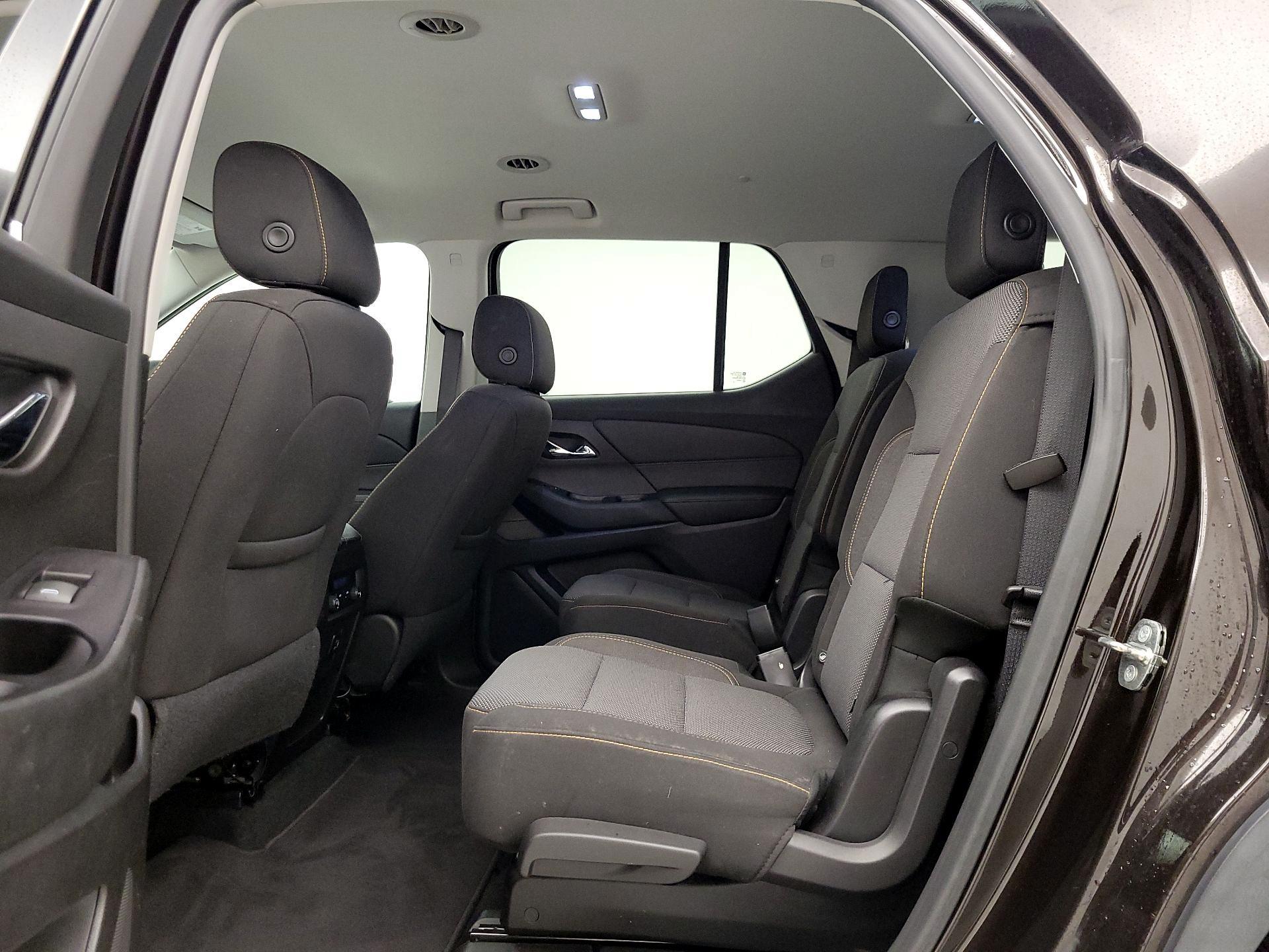 Thumbnail: 2018 Chevrolet Traverse - 19