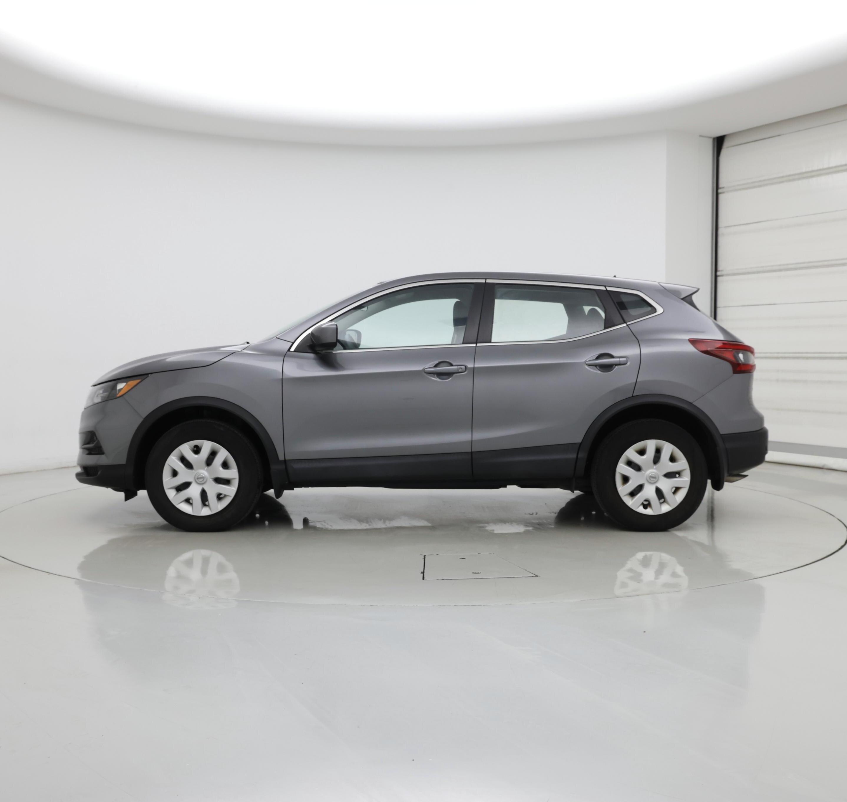 Thumbnail: 2020 Nissan Rogue Sport - 3
