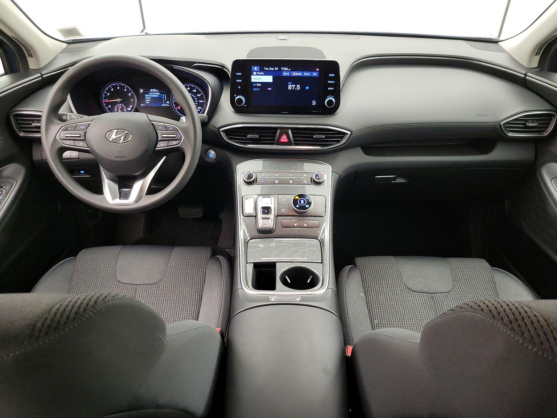 Thumbnail: 2022 Hyundai Santa Fe - 9