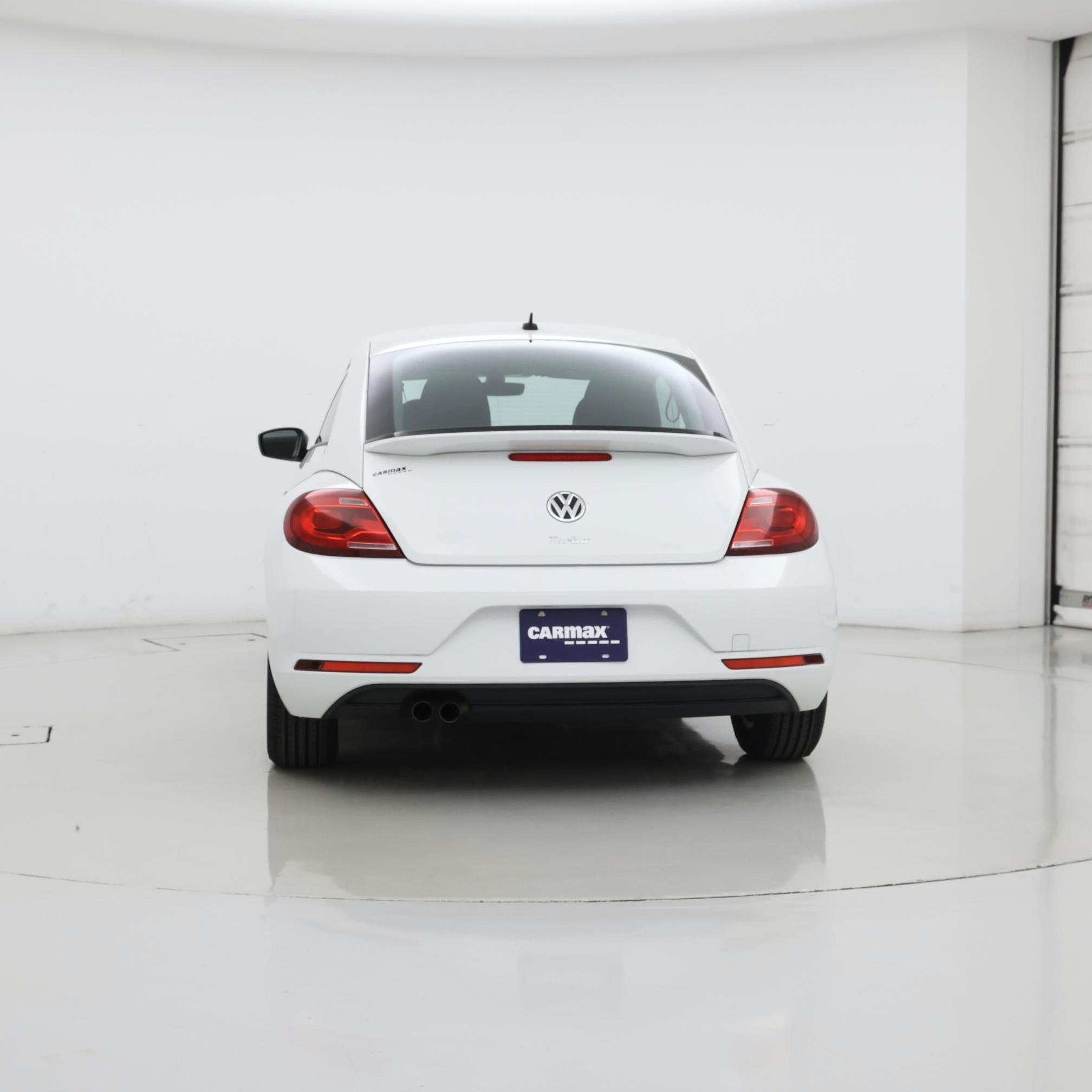 Thumbnail: 2017 Volkswagen Beetle - 6