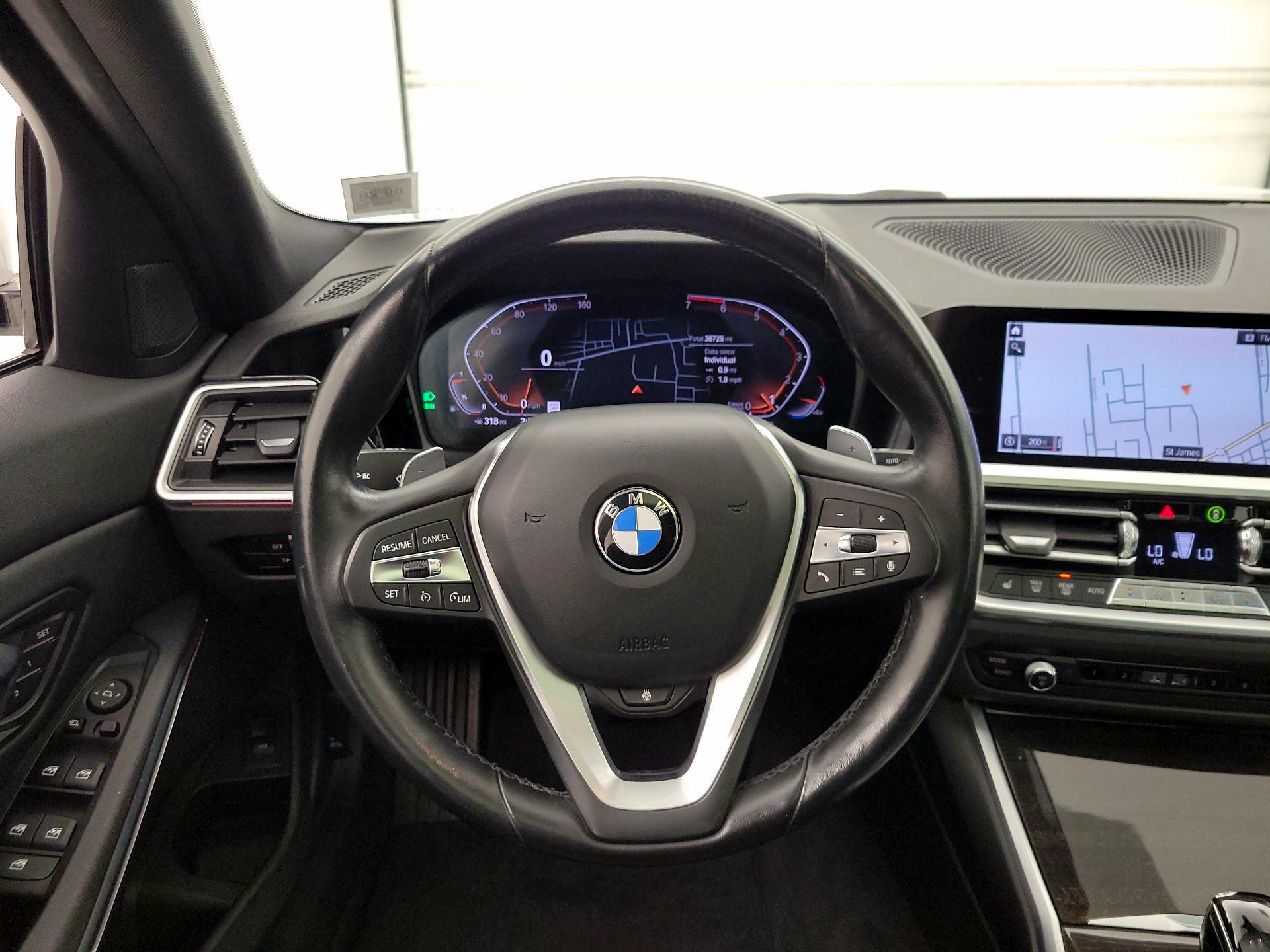 Thumbnail: 2020 BMW 3 Series - 10