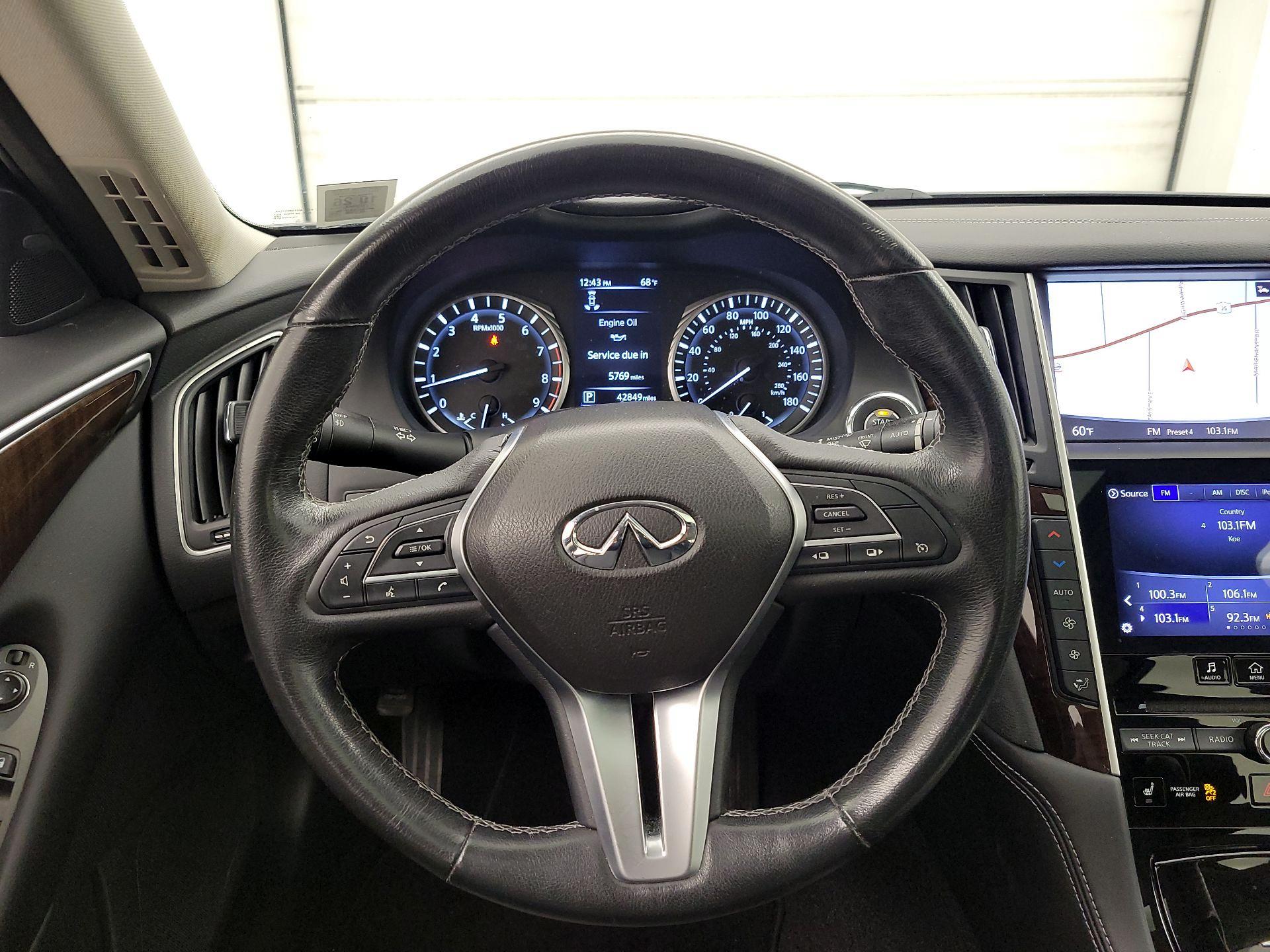 Thumbnail: 2019 INFINITI Q50 - 10
