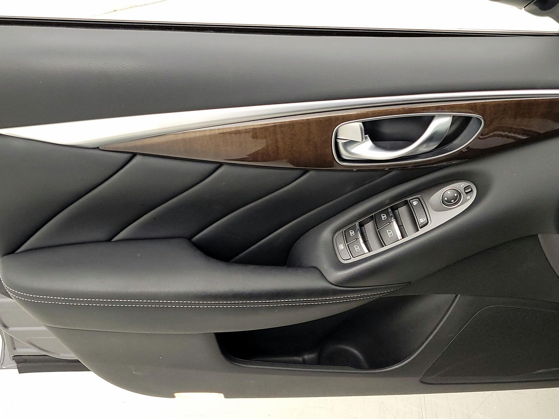 Thumbnail: 2019 INFINITI Q50 - 12