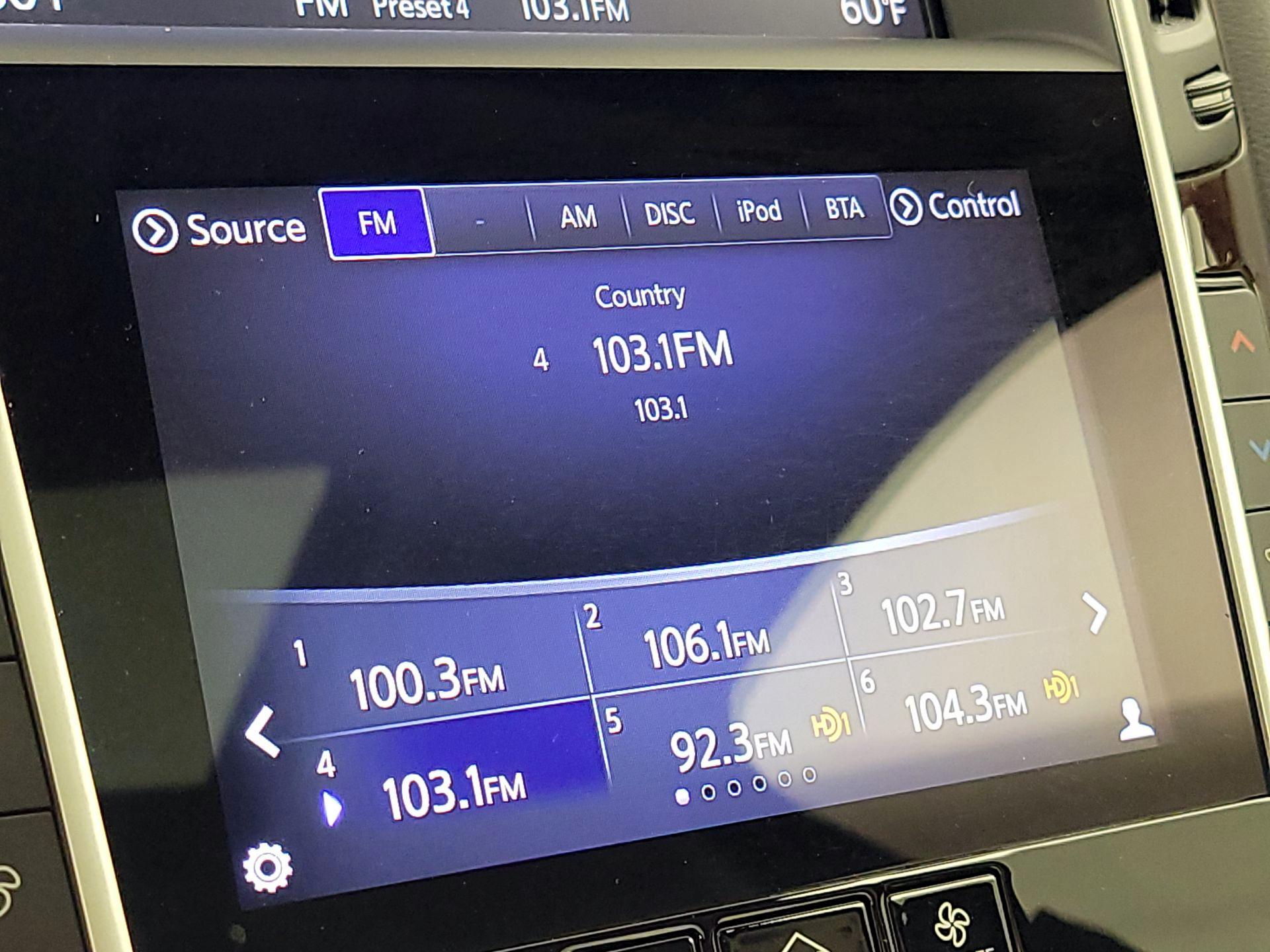 Thumbnail: 2019 INFINITI Q50 - 16