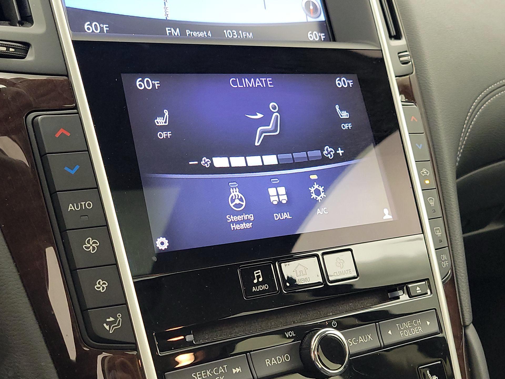 Thumbnail: 2019 INFINITI Q50 - 17