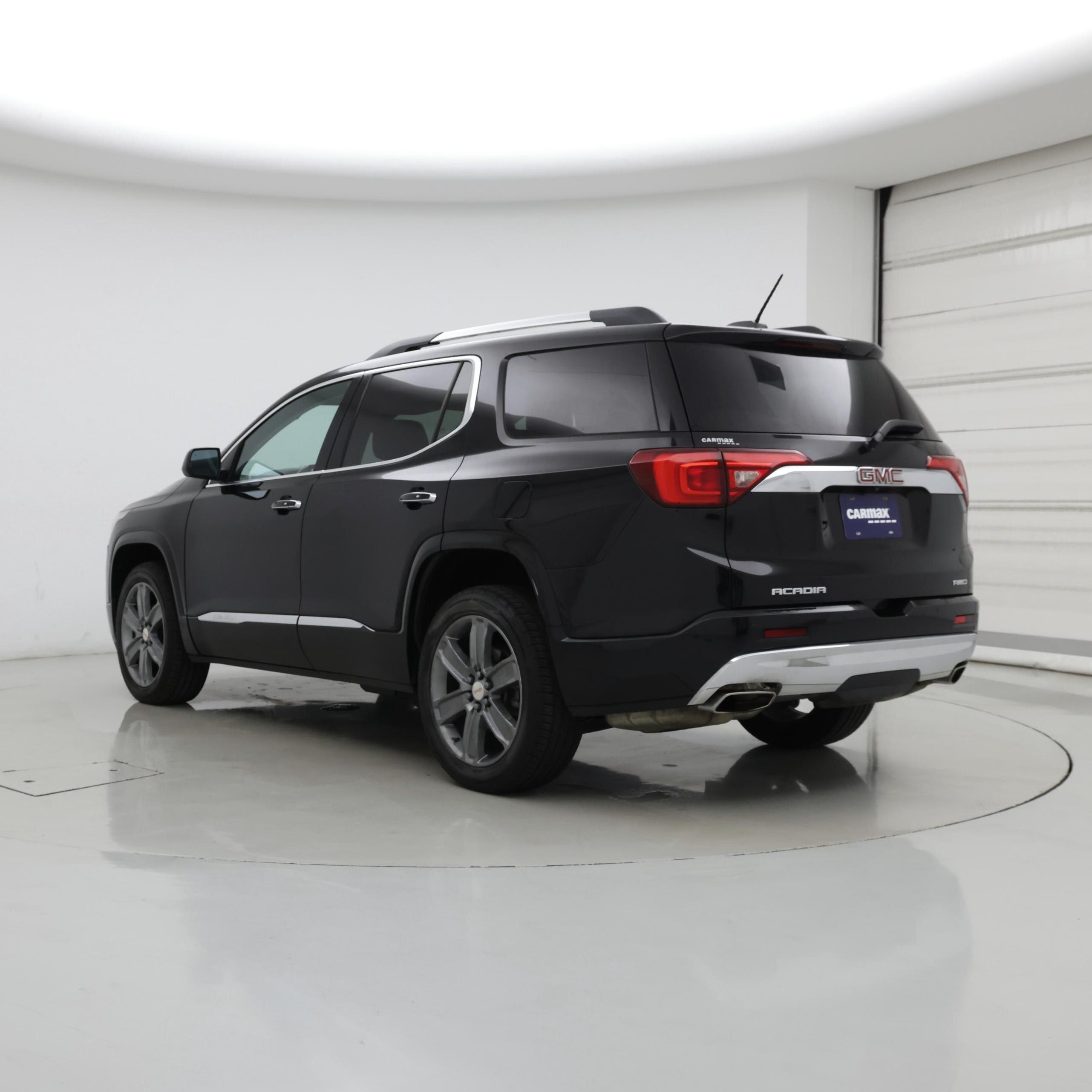 Thumbnail: 2019 GMC Acadia - 2