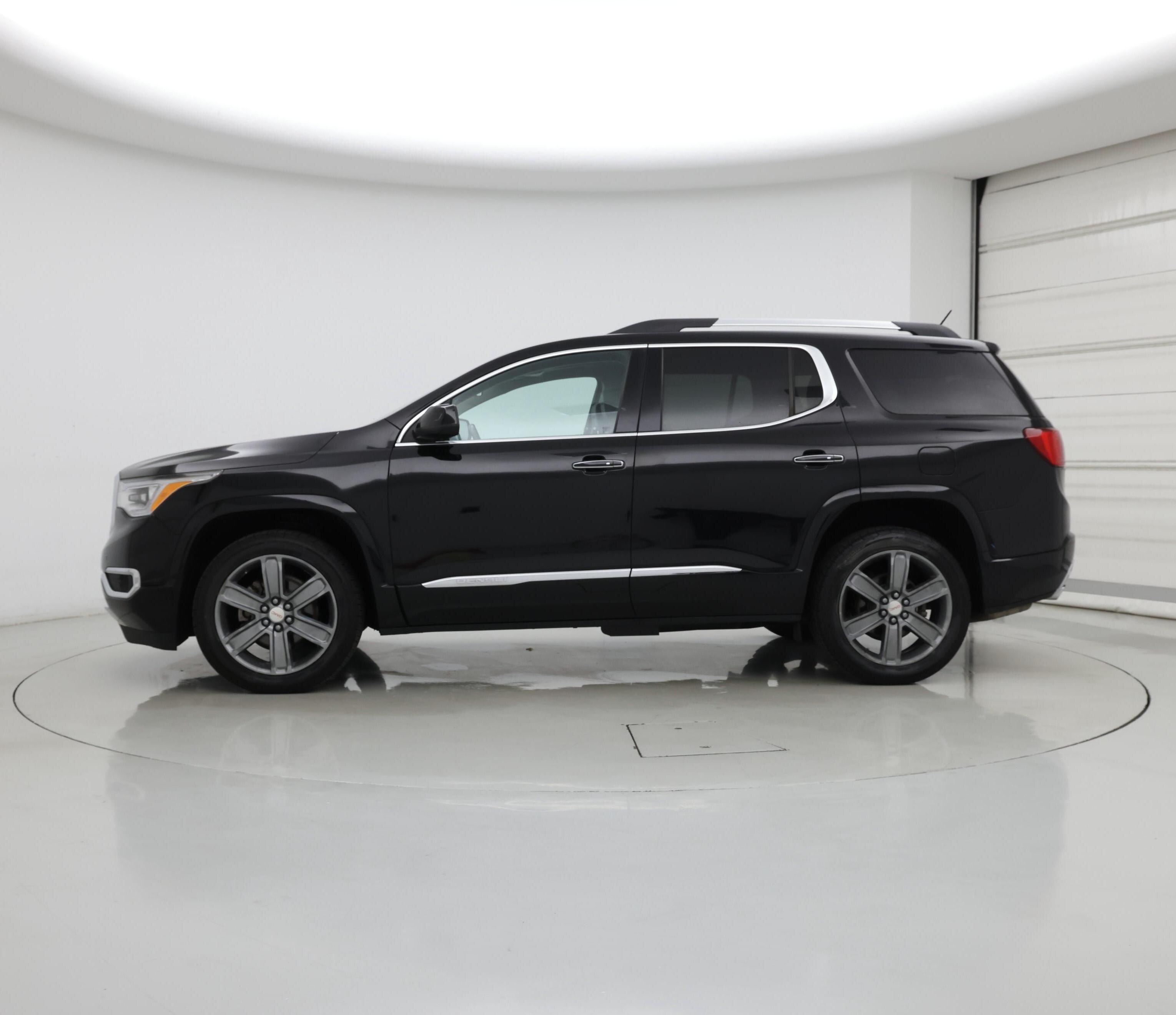Thumbnail: 2019 GMC Acadia - 3