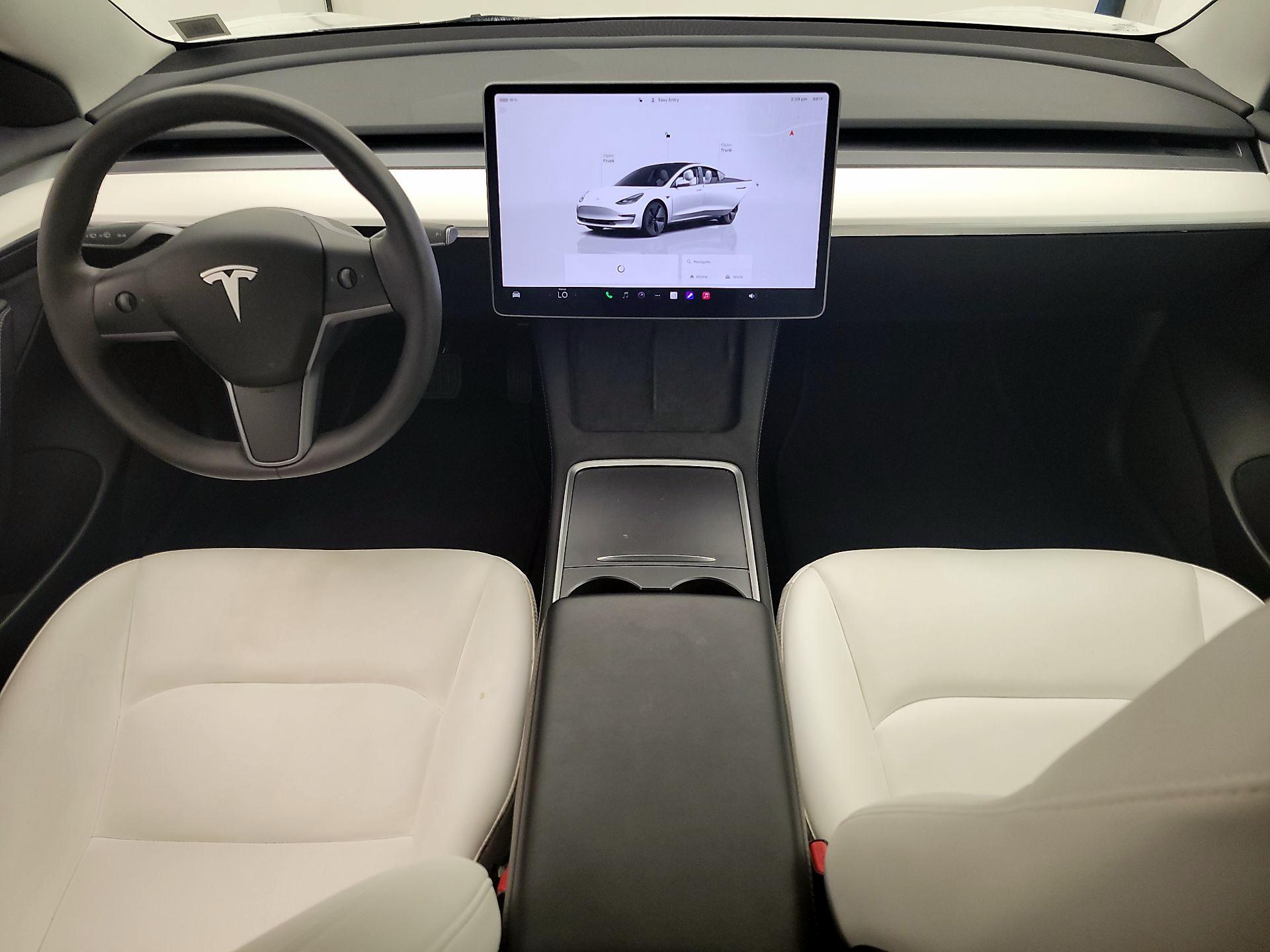 Thumbnail: 2023 Tesla Model 3 - 9