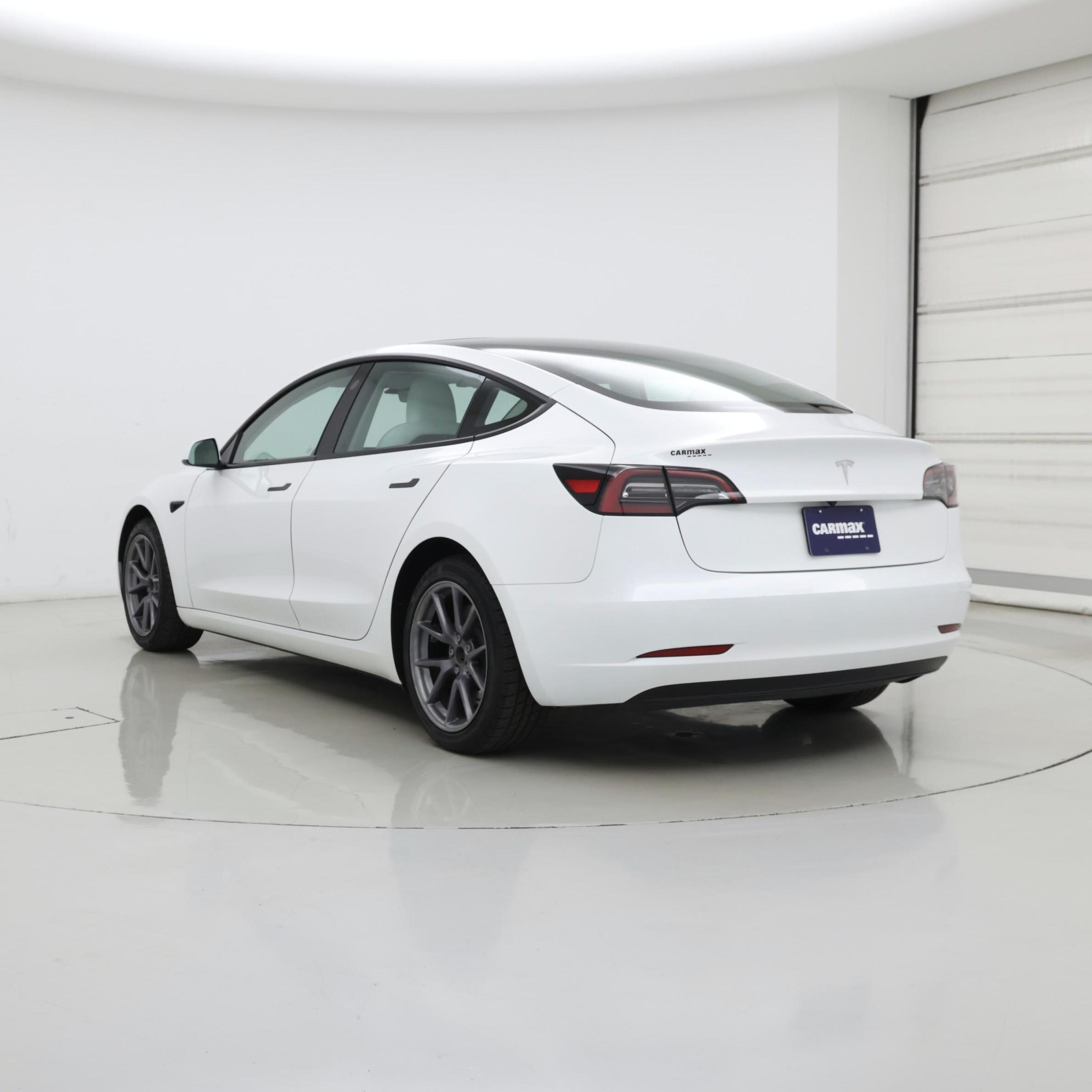 Thumbnail: 2023 Tesla Model 3 - 2