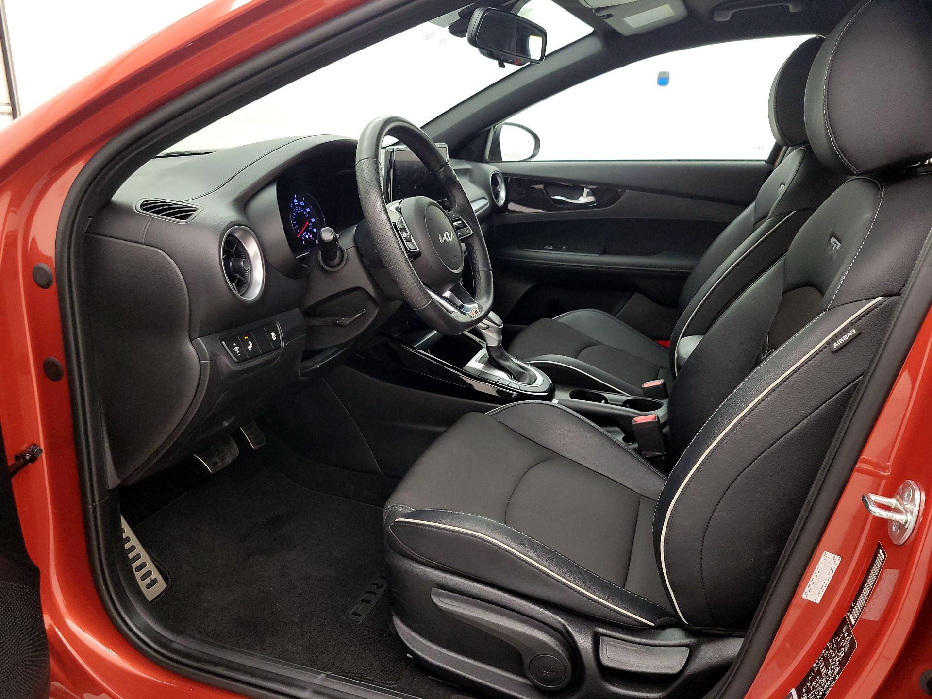Thumbnail: 2023 Kia Forte - 11