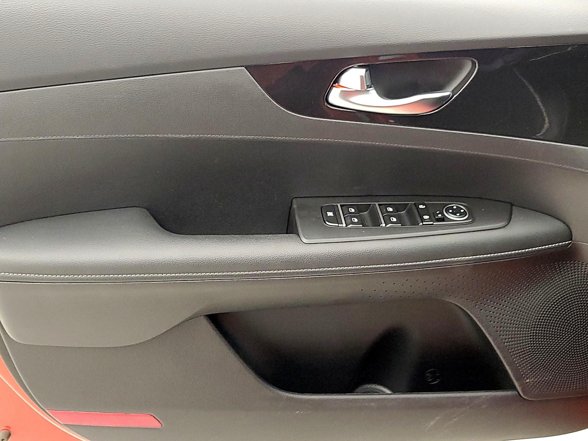 Thumbnail: 2023 Kia Forte - 12