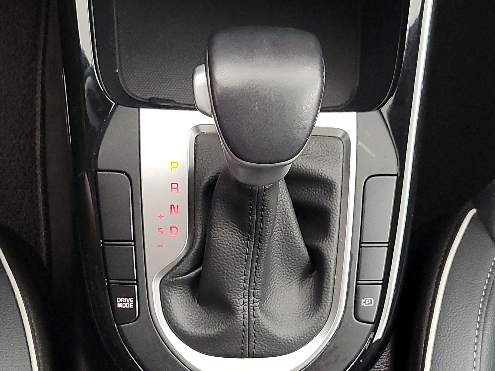 Thumbnail: 2023 Kia Forte - 18