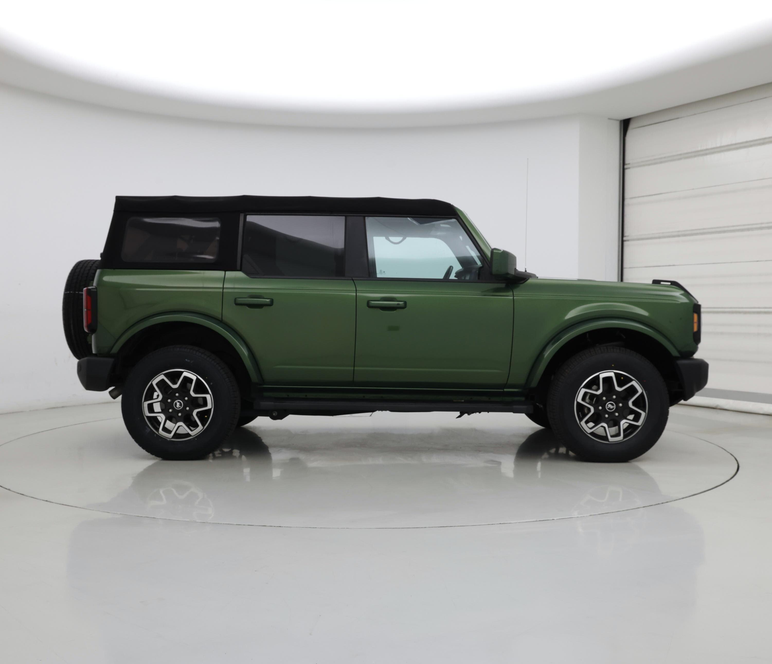 Thumbnail: 2023 Ford Bronco - 7