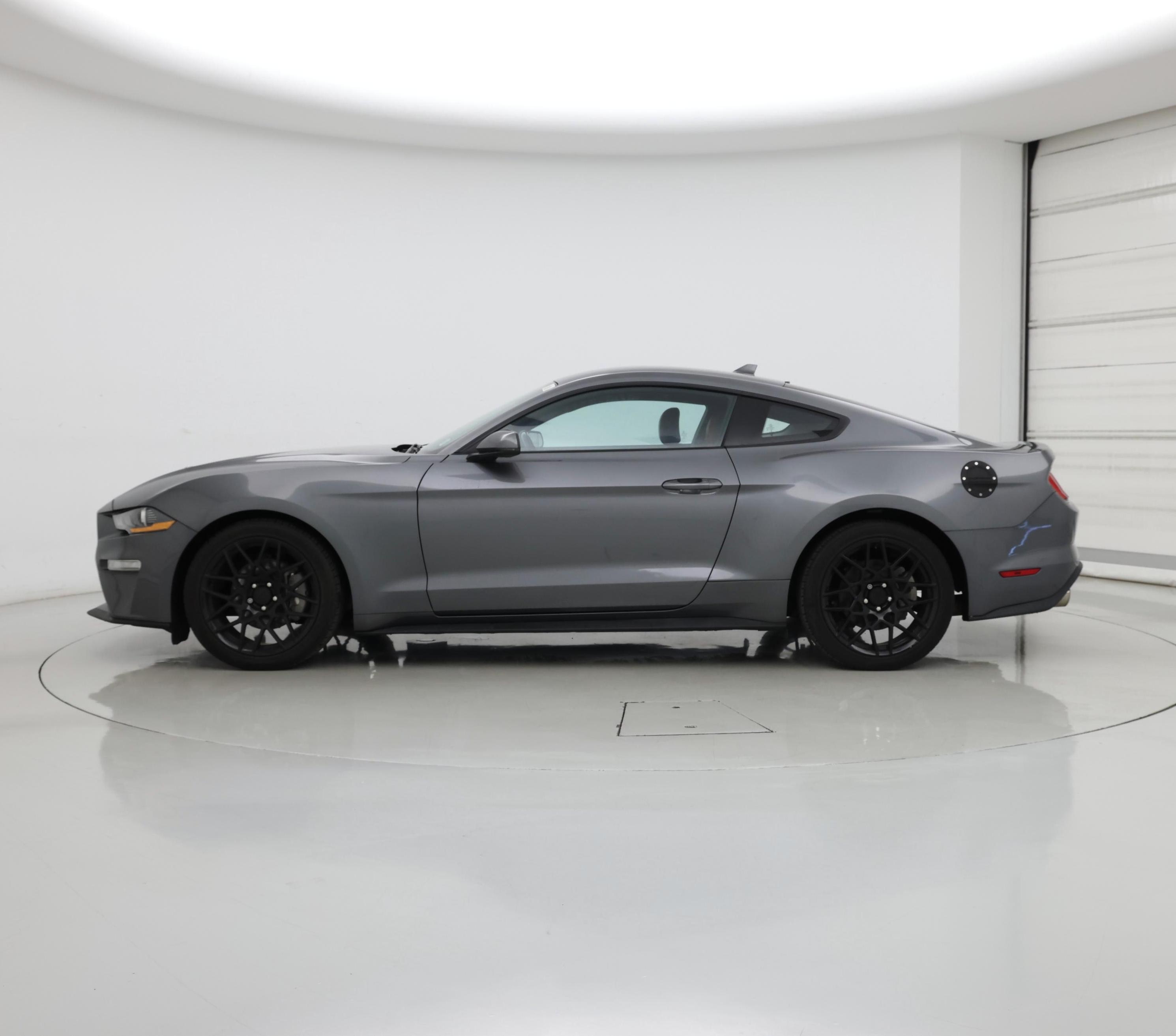 Thumbnail: 2022 Ford Mustang - 3