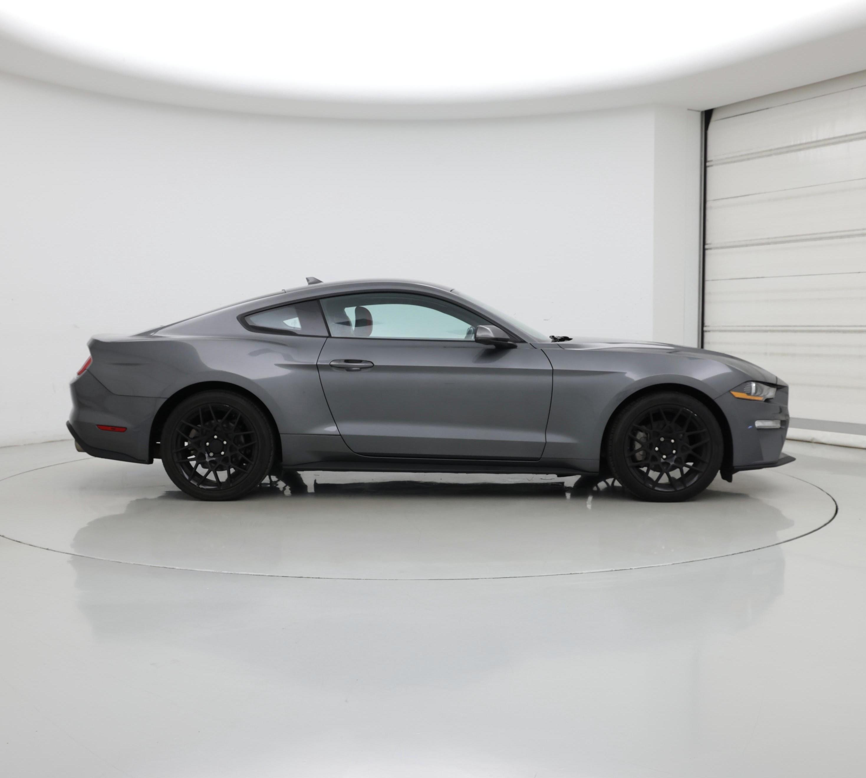 Thumbnail: 2022 Ford Mustang - 7
