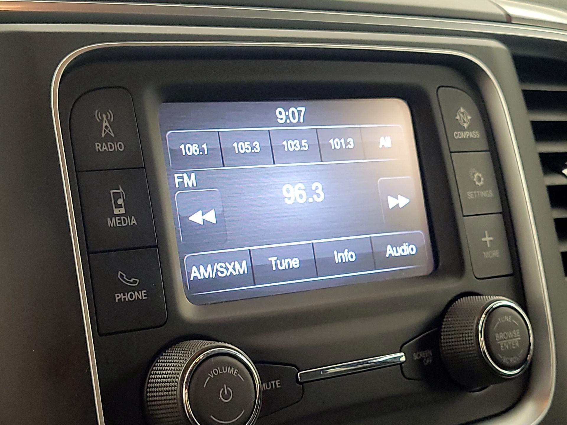 Thumbnail: 2021 RAM 1500 Classic - 15