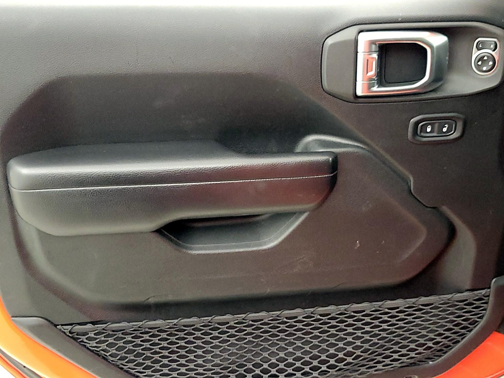 Thumbnail: 2020 Jeep Wrangler - 12