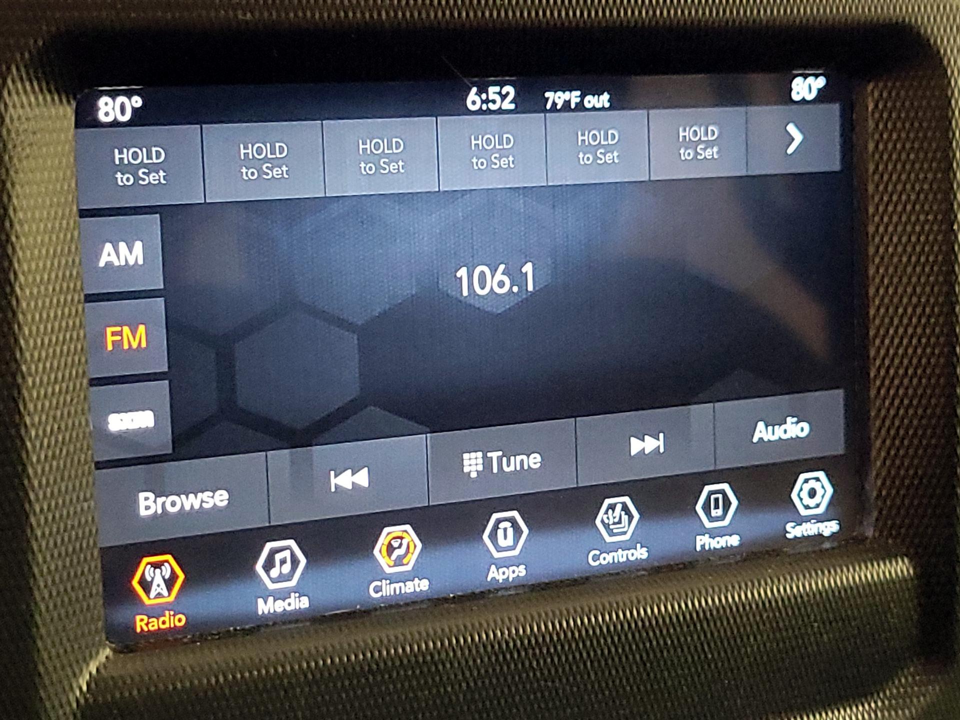 Thumbnail: 2020 Jeep Wrangler - 15