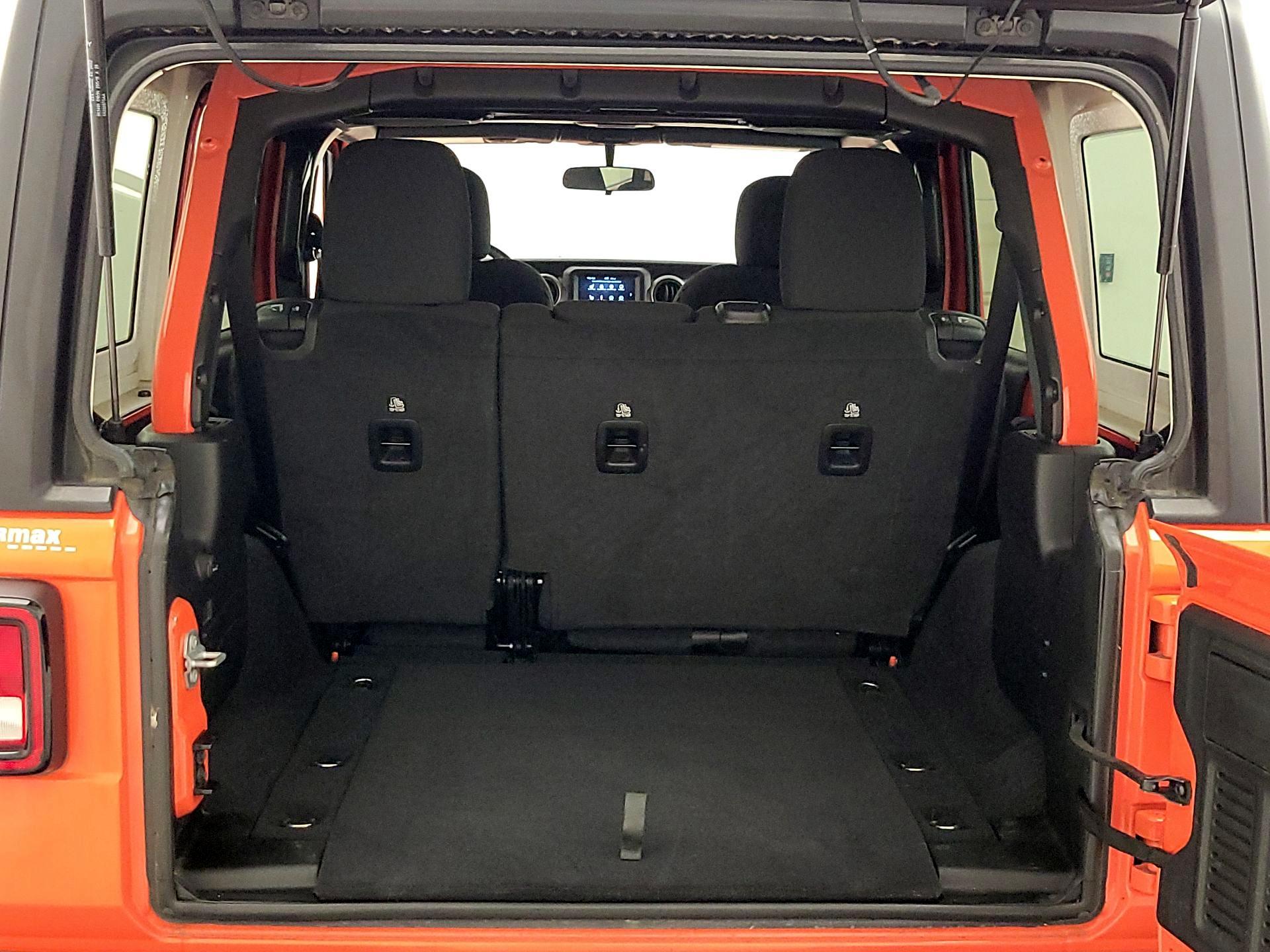 Thumbnail: 2020 Jeep Wrangler - 20