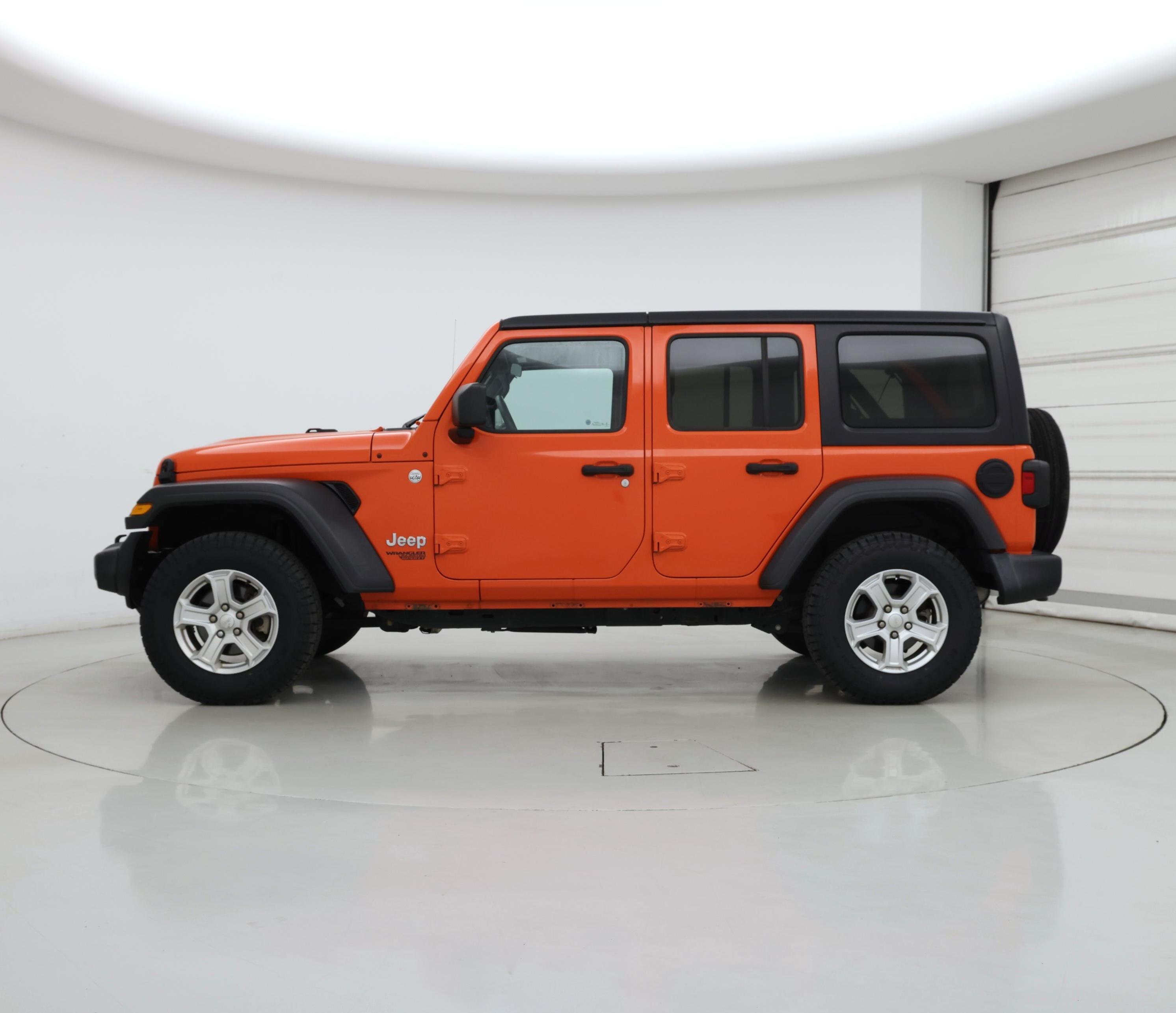 Thumbnail: 2020 Jeep Wrangler - 3