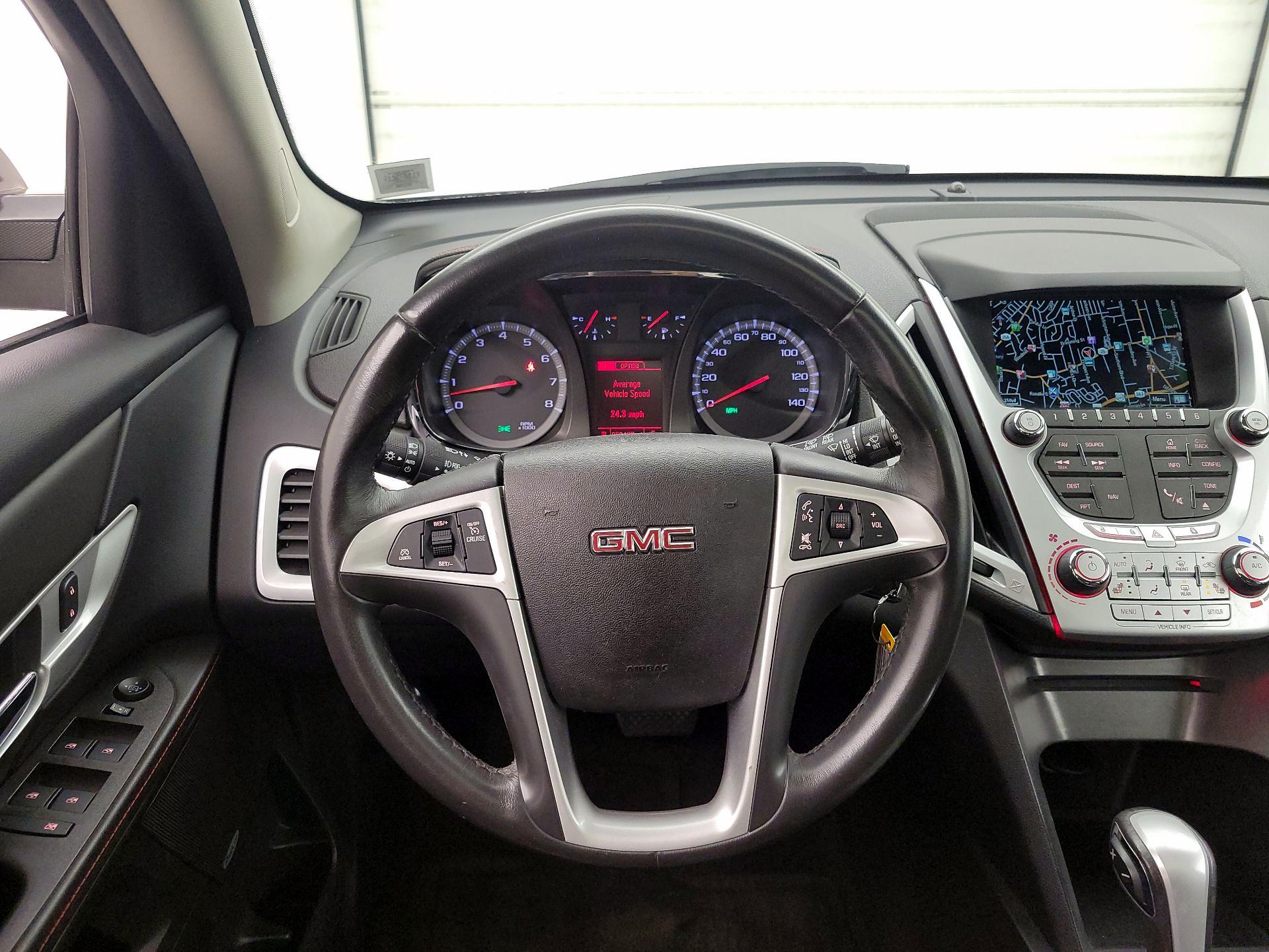 Thumbnail: 2015 GMC Terrain - 10