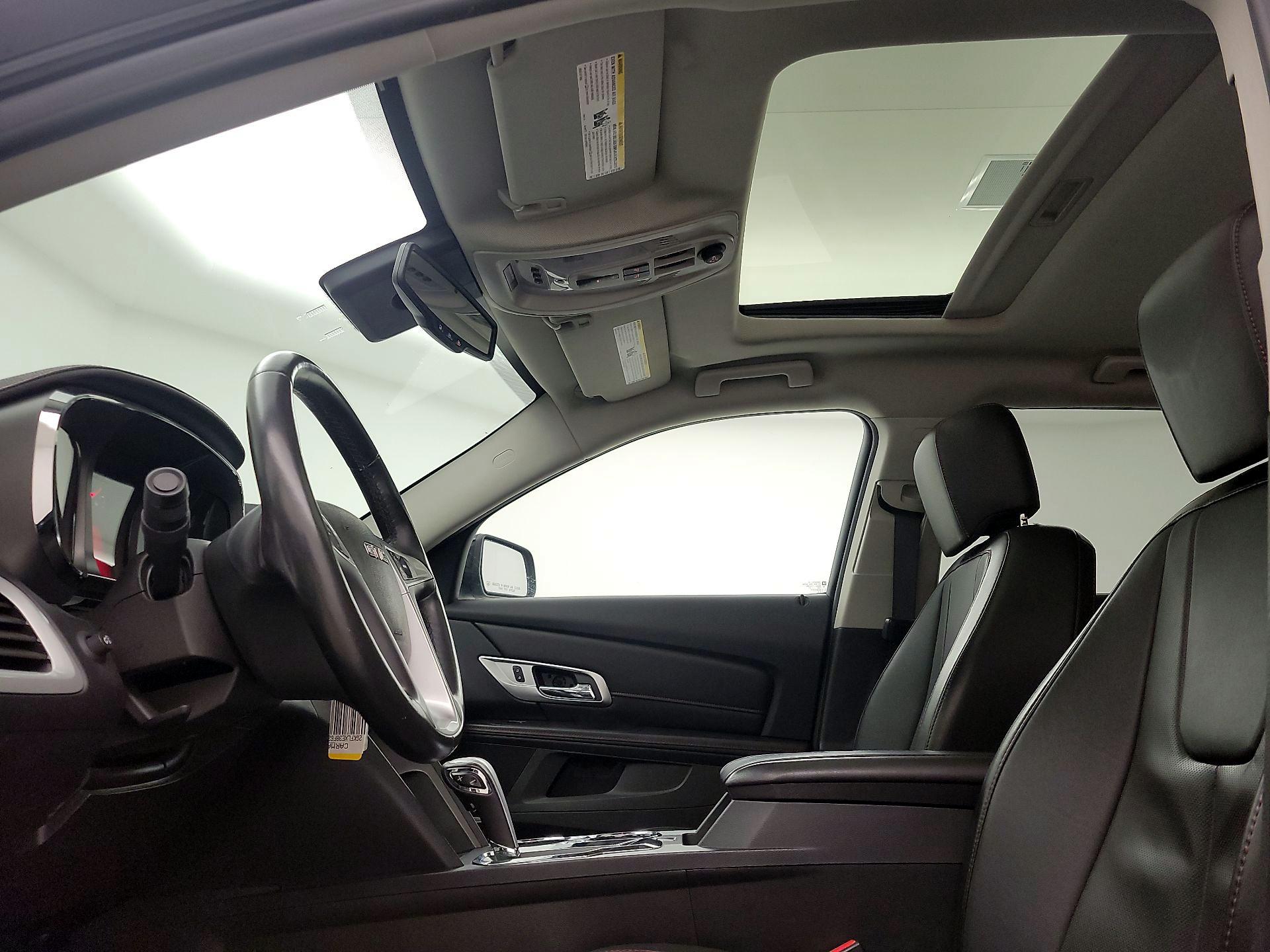 Thumbnail: 2015 GMC Terrain - 19