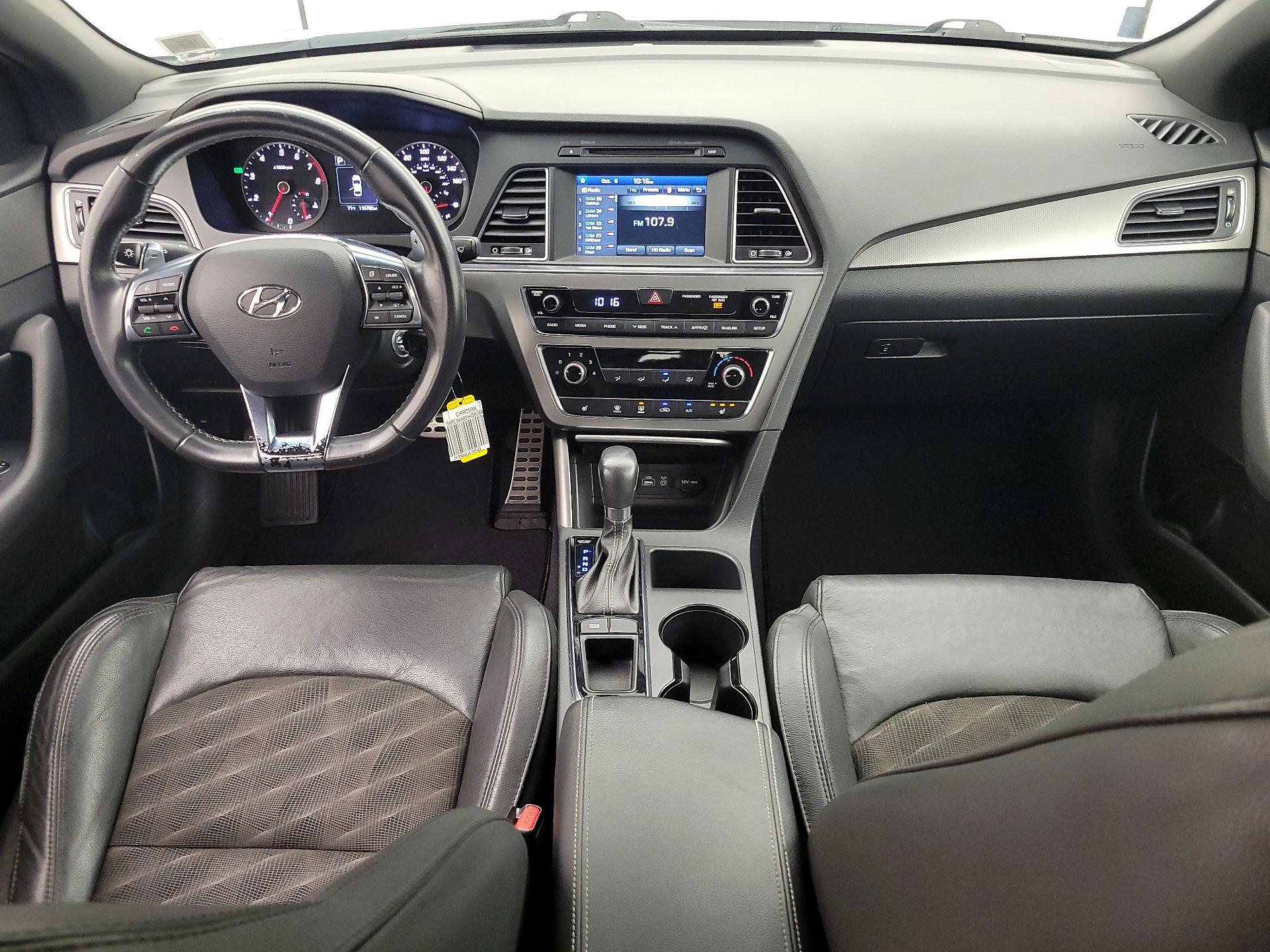Thumbnail: 2017 Hyundai Sonata - 9