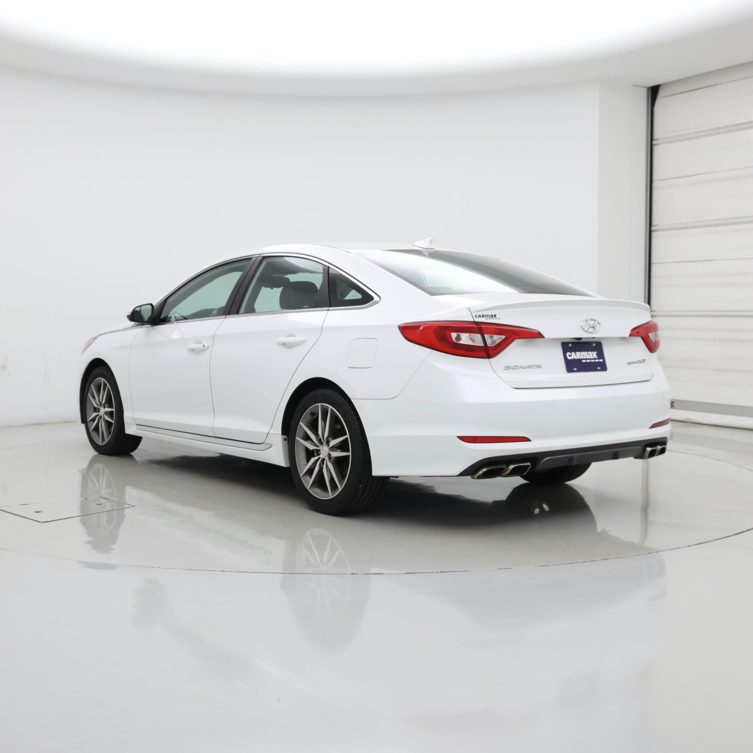 Thumbnail: 2017 Hyundai Sonata - 2