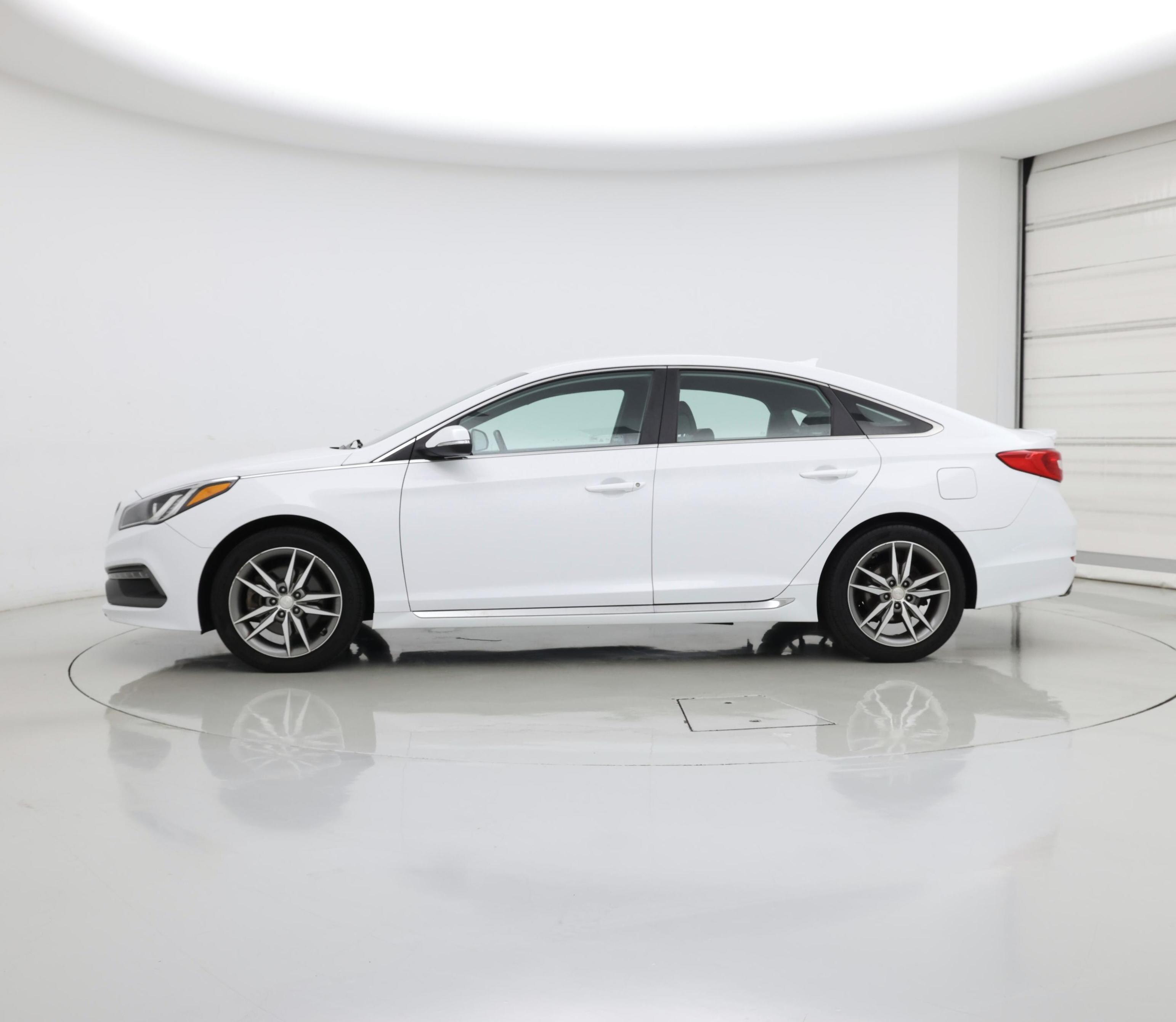 Thumbnail: 2017 Hyundai Sonata - 3