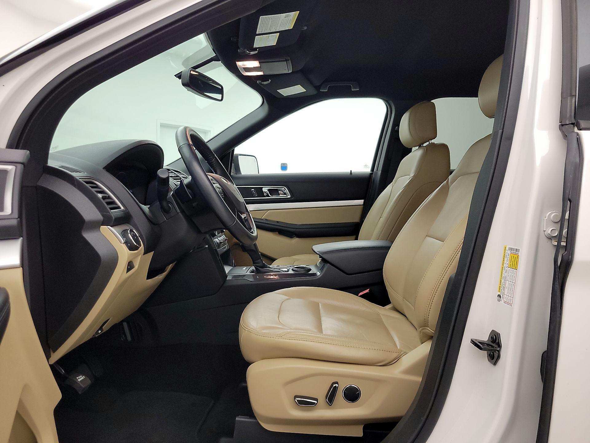 Thumbnail: 2017 Ford Explorer - 11