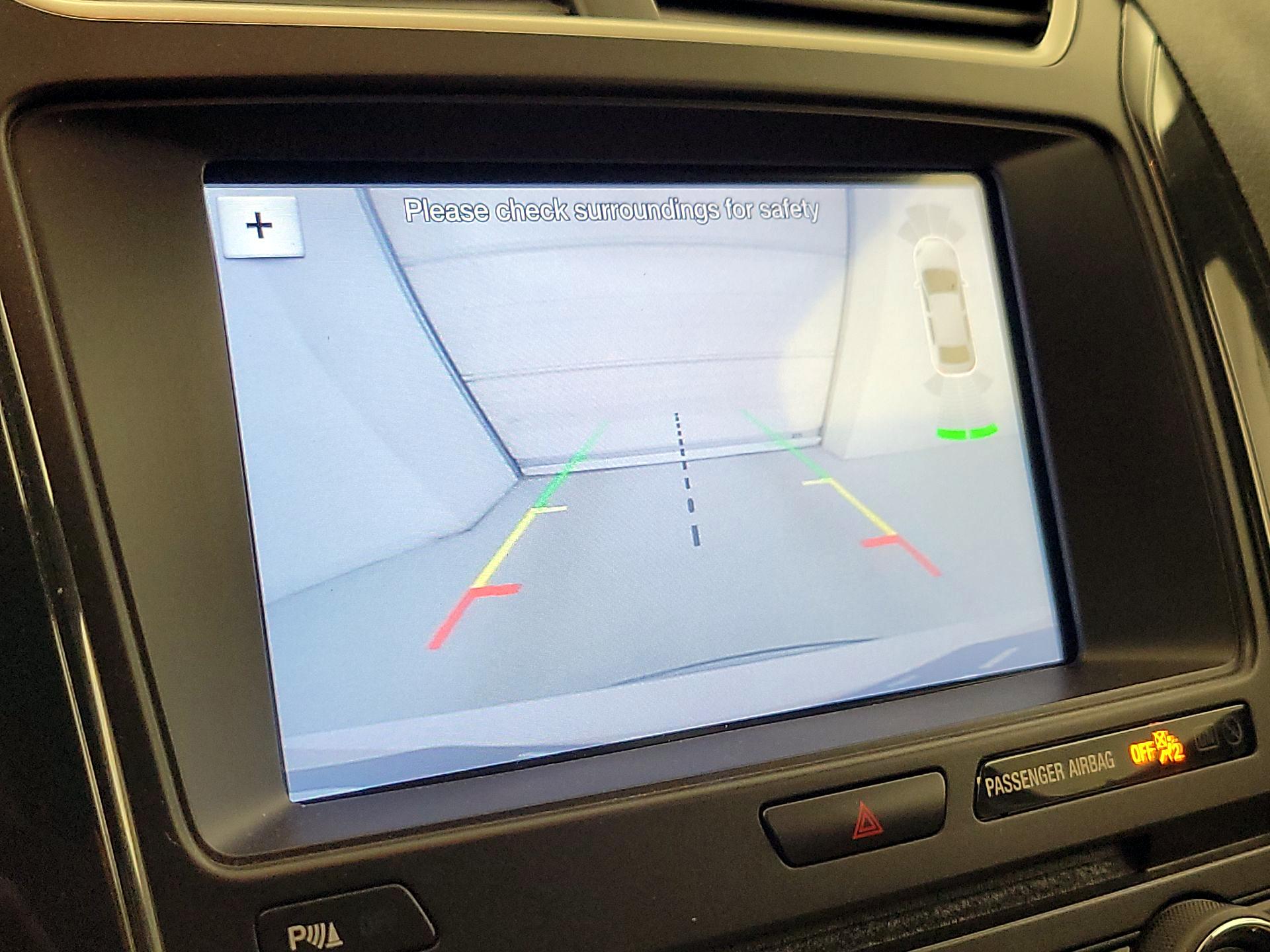 Thumbnail: 2017 Ford Explorer - 15