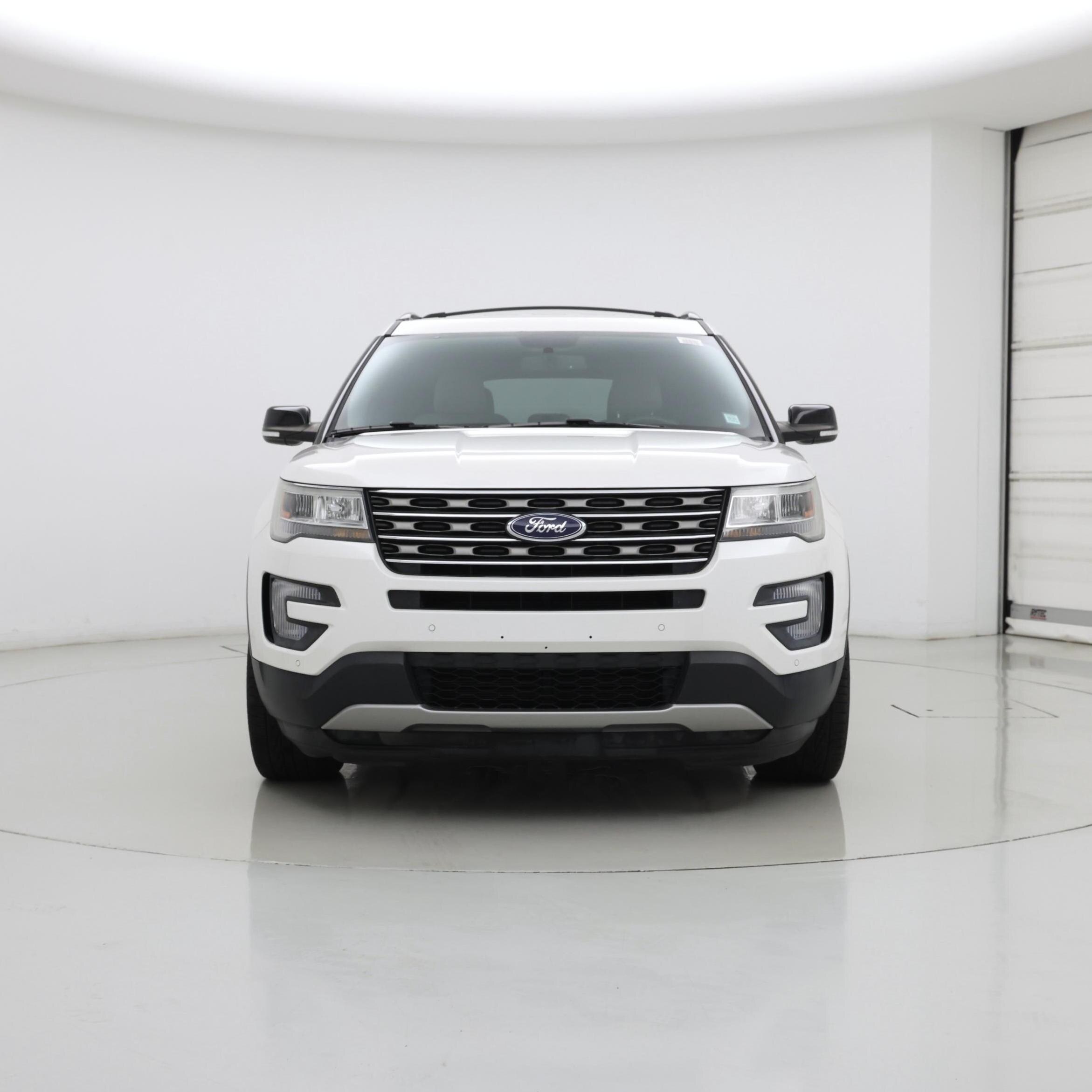 Thumbnail: 2017 Ford Explorer - 5