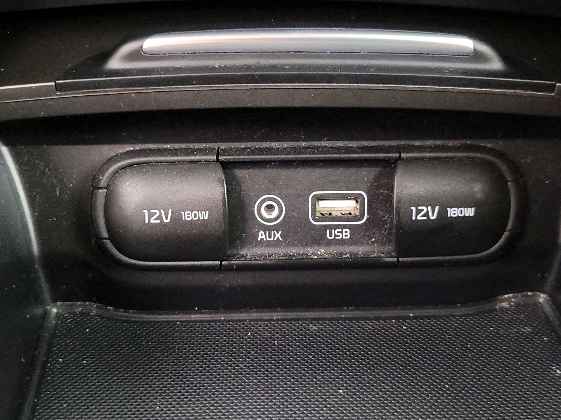 Thumbnail: 2019 Kia Optima - 18