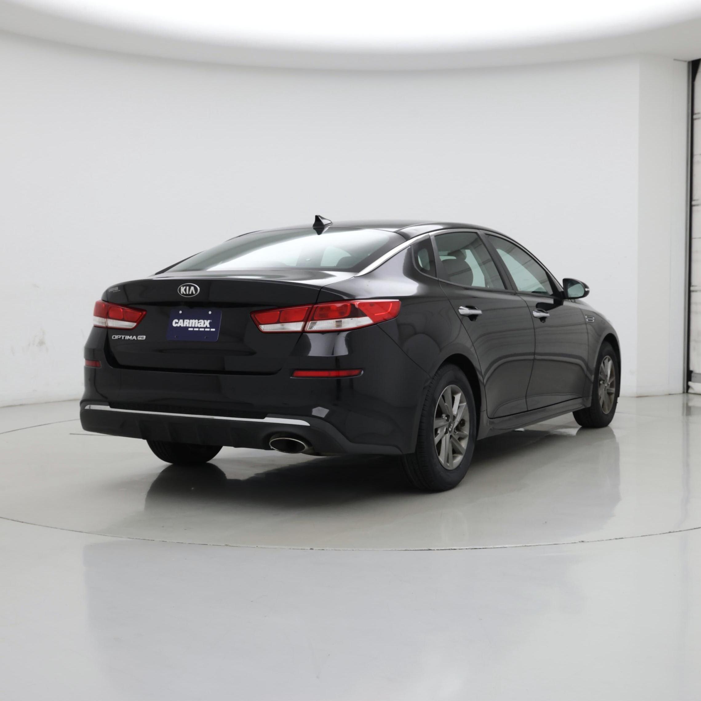 Thumbnail: 2019 Kia Optima - 8