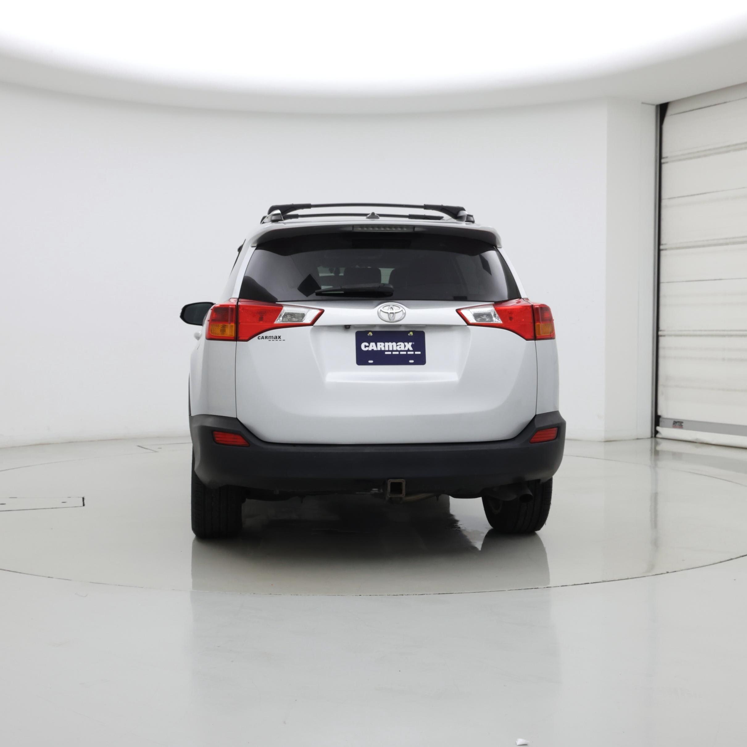 Thumbnail: 2015 Toyota RAV4 - 6