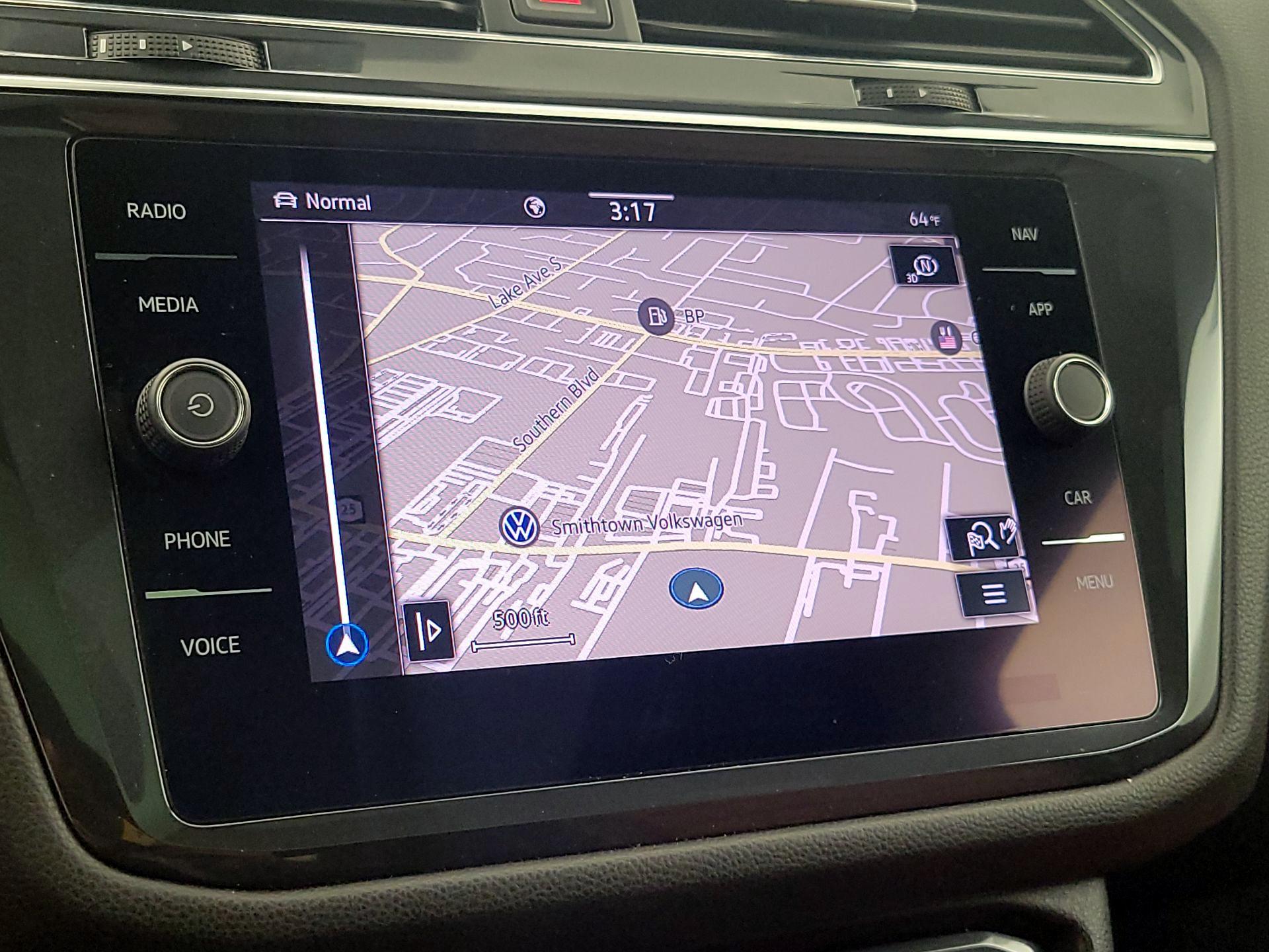 Thumbnail: 2021 Volkswagen Tiguan - 14