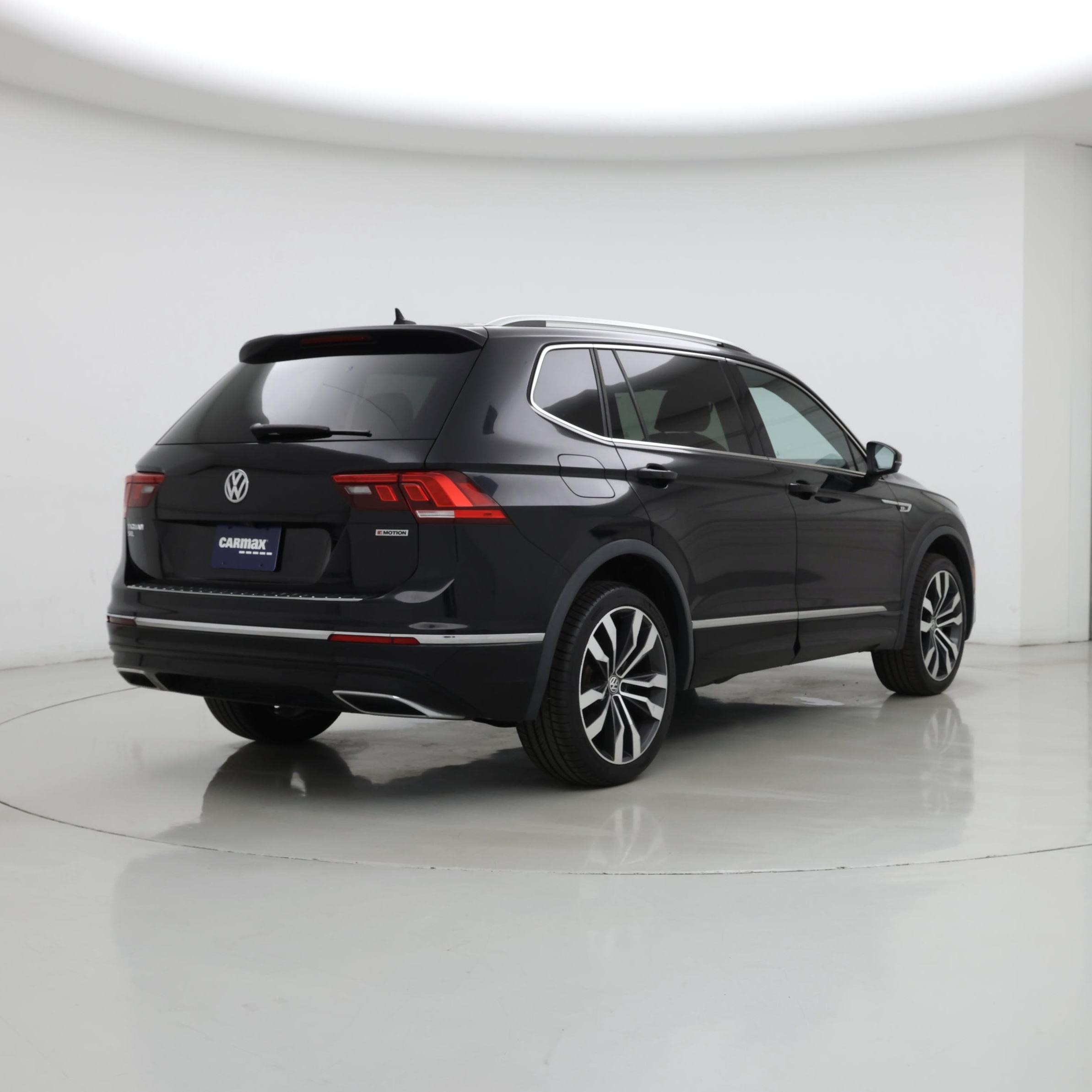 Thumbnail: 2021 Volkswagen Tiguan - 8