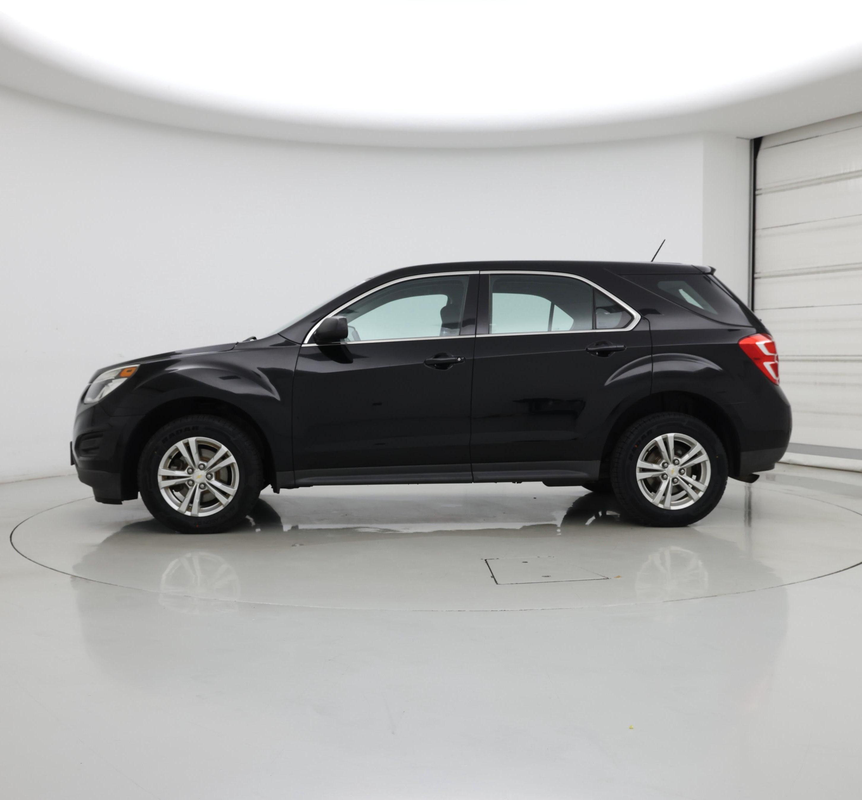 Thumbnail: 2017 Chevrolet Equinox - 3