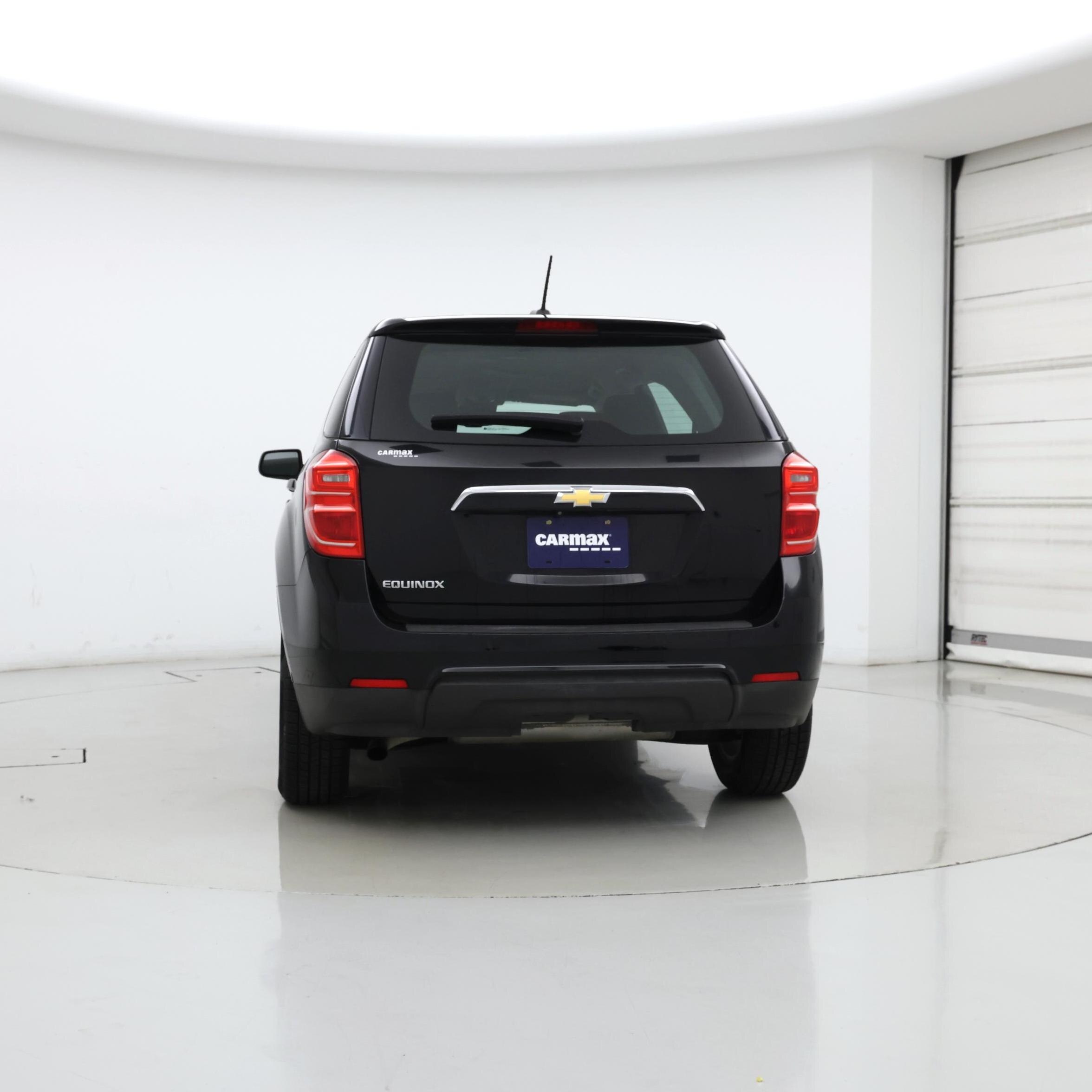 Thumbnail: 2017 Chevrolet Equinox - 6
