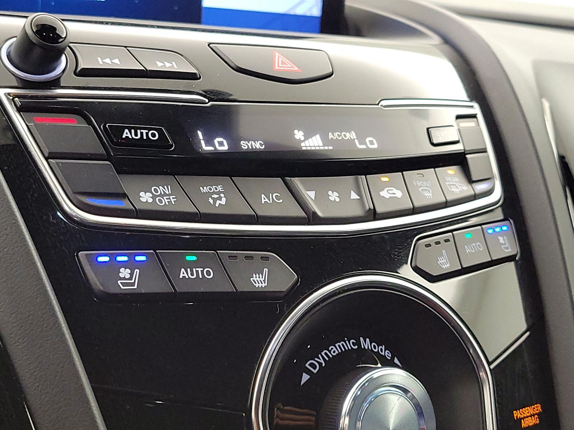 Thumbnail: 2021 Acura RDX - 17