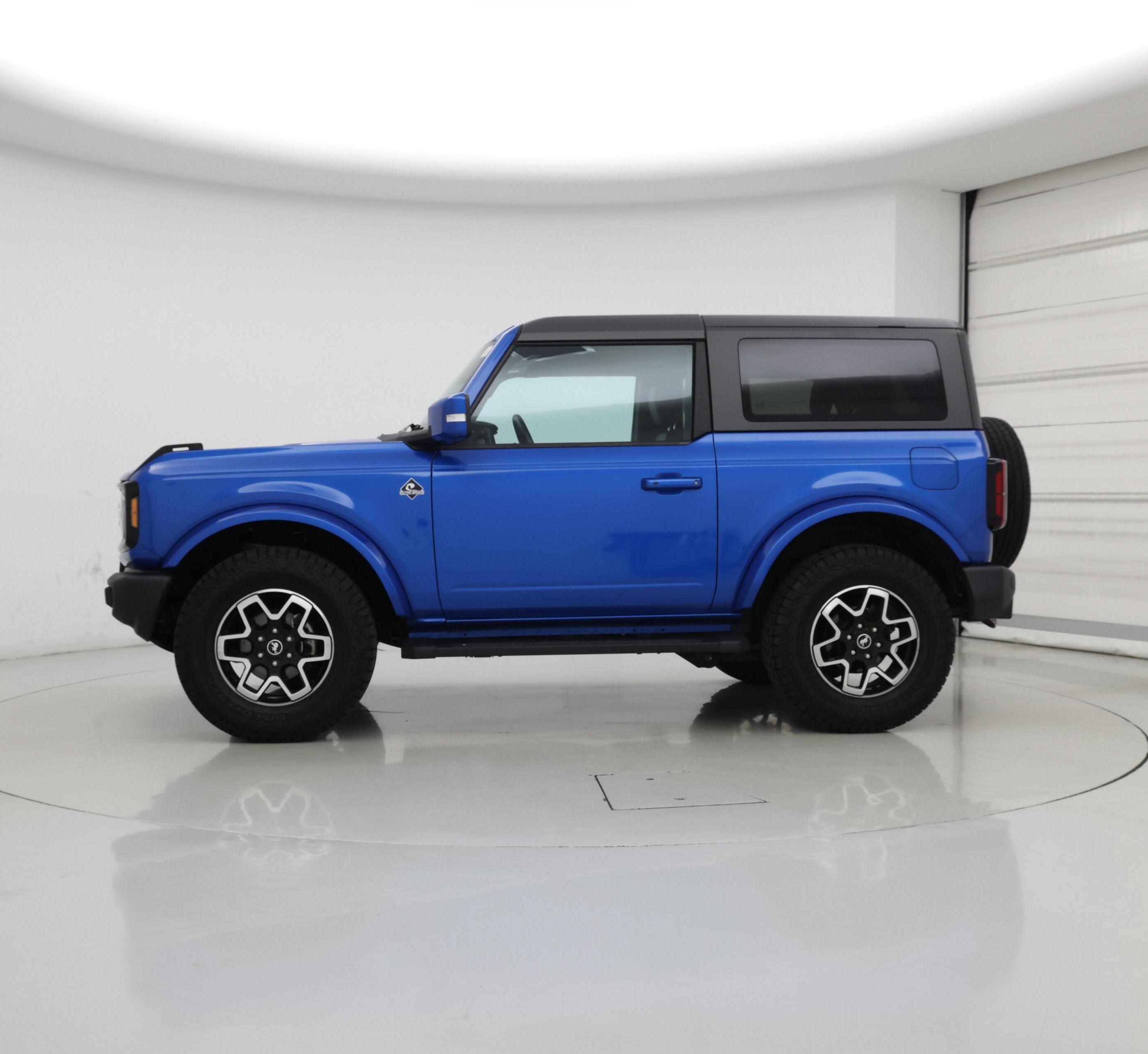 Thumbnail: 2022 Ford Bronco - 3