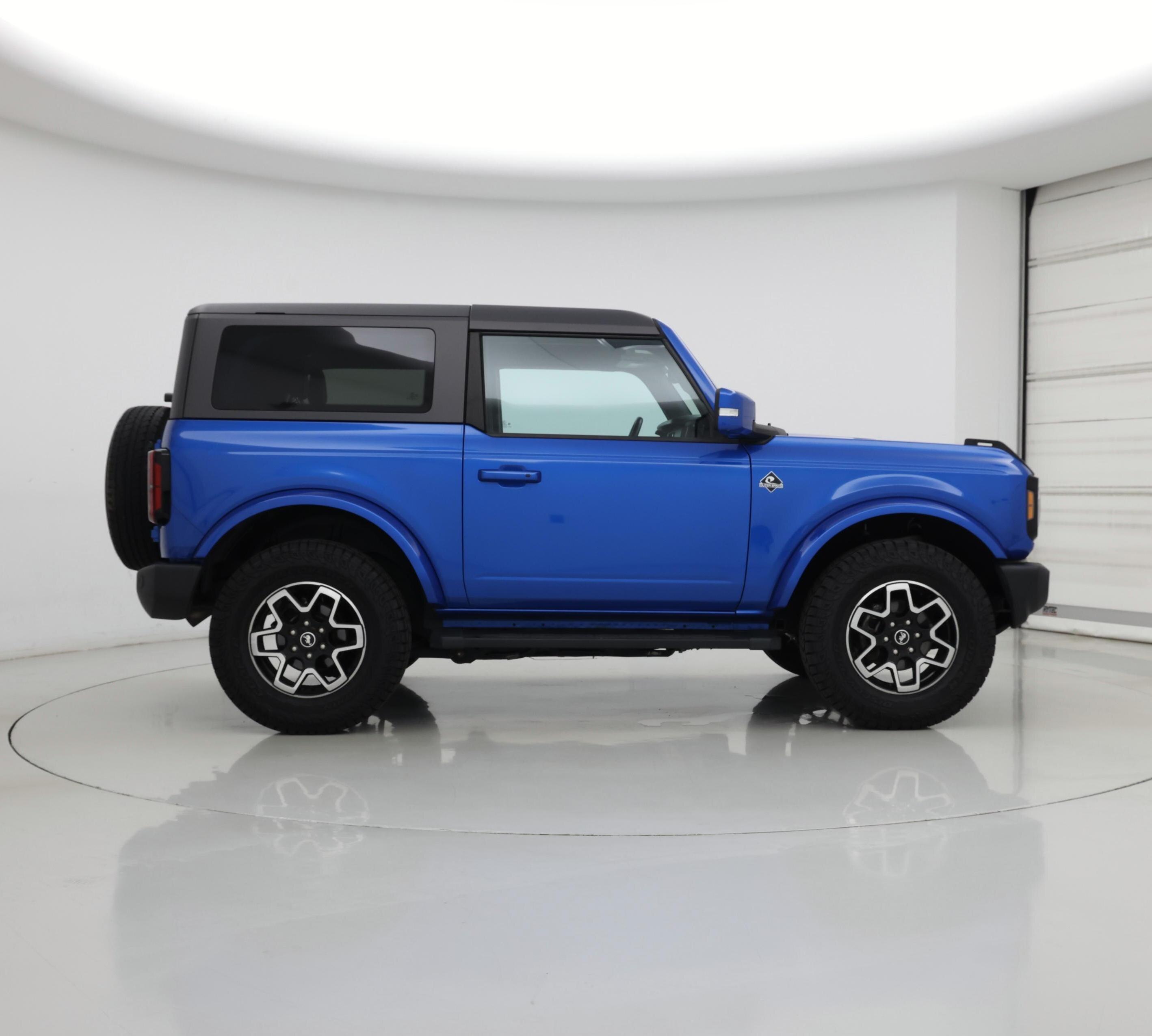 Thumbnail: 2022 Ford Bronco - 7