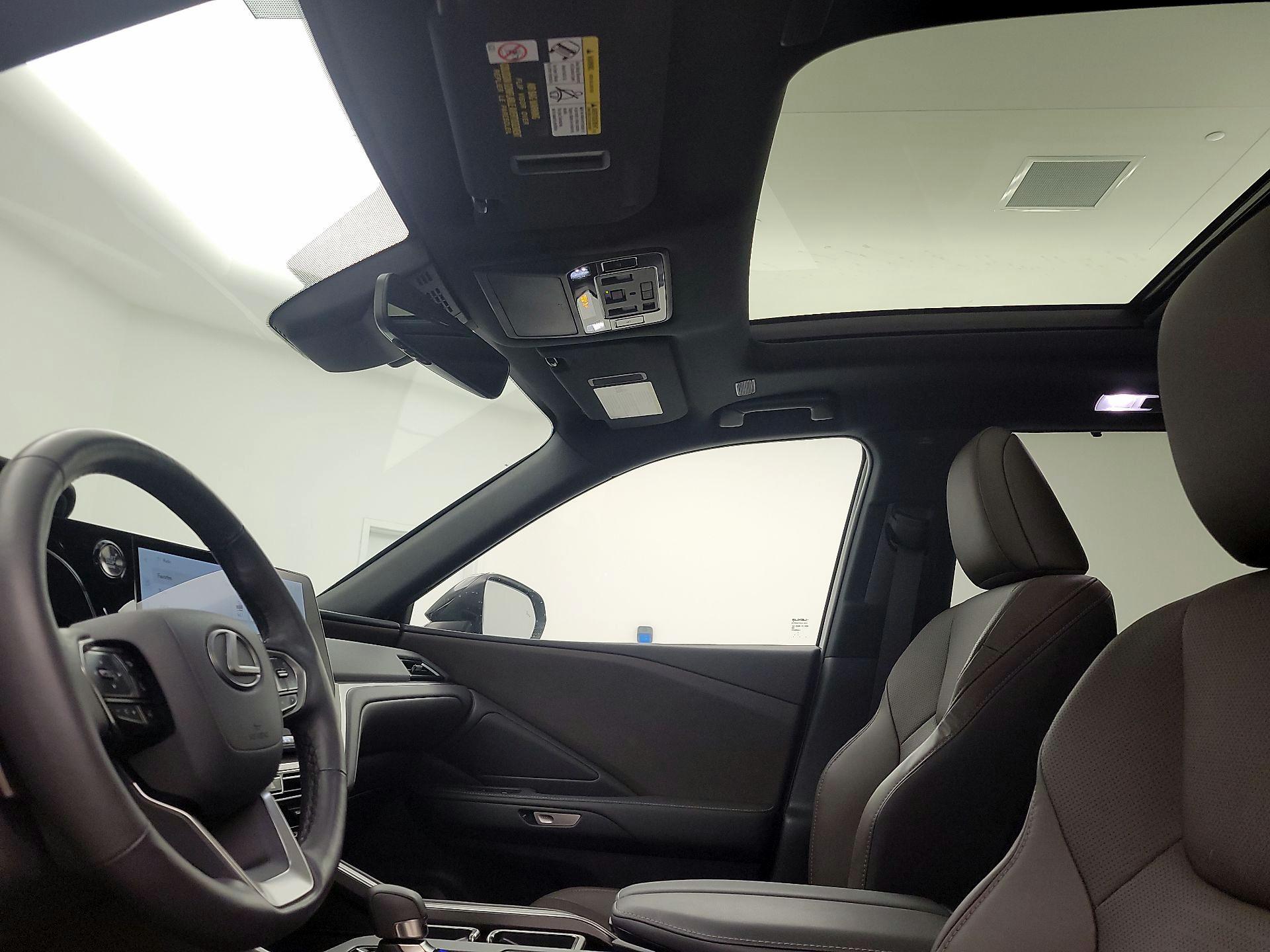 Thumbnail: 2025 Lexus TX - 19