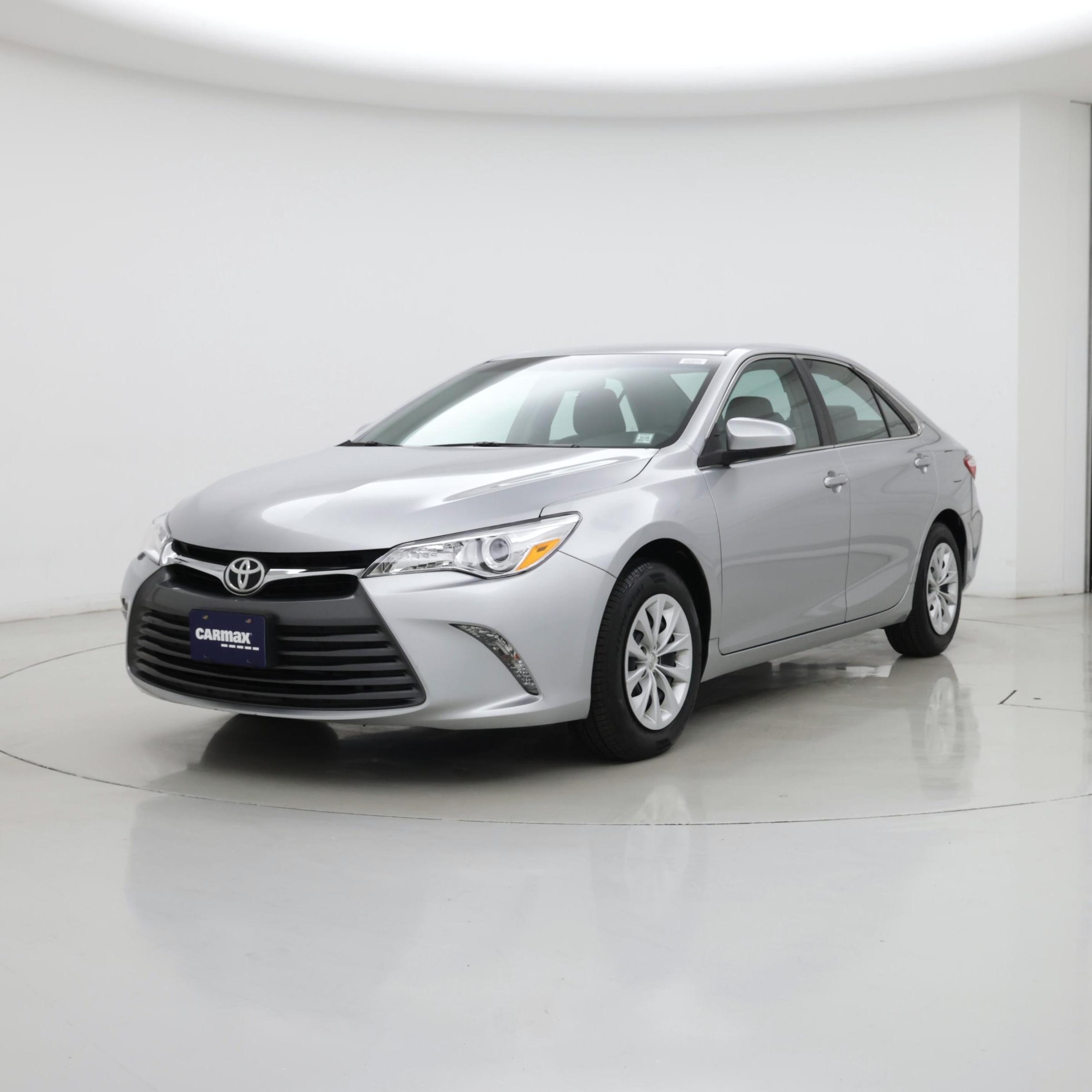Thumbnail: 2015 Toyota Camry - 4