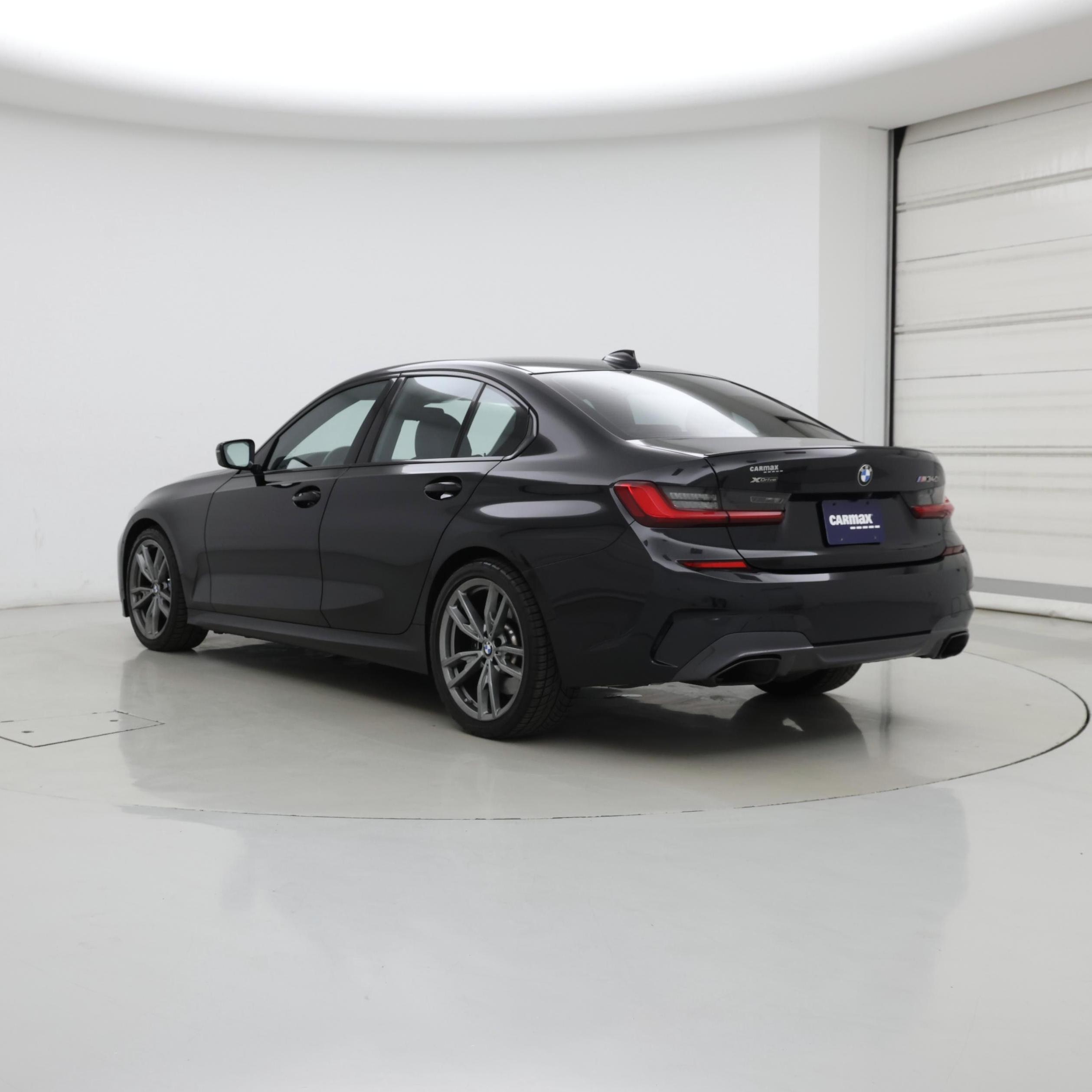 Thumbnail: 2021 BMW 3 Series - 2